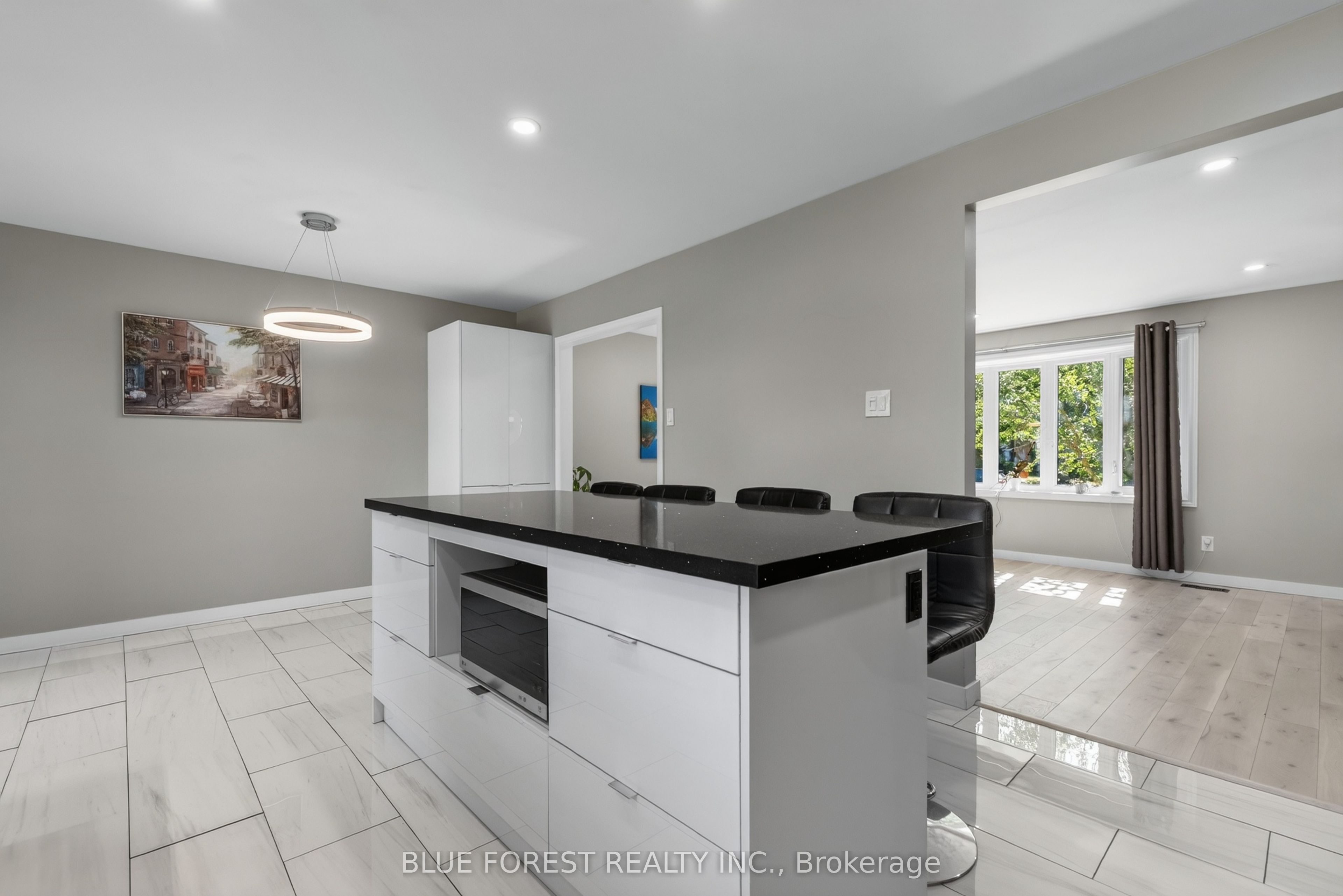 32 Meadowview Road Property Photo 12