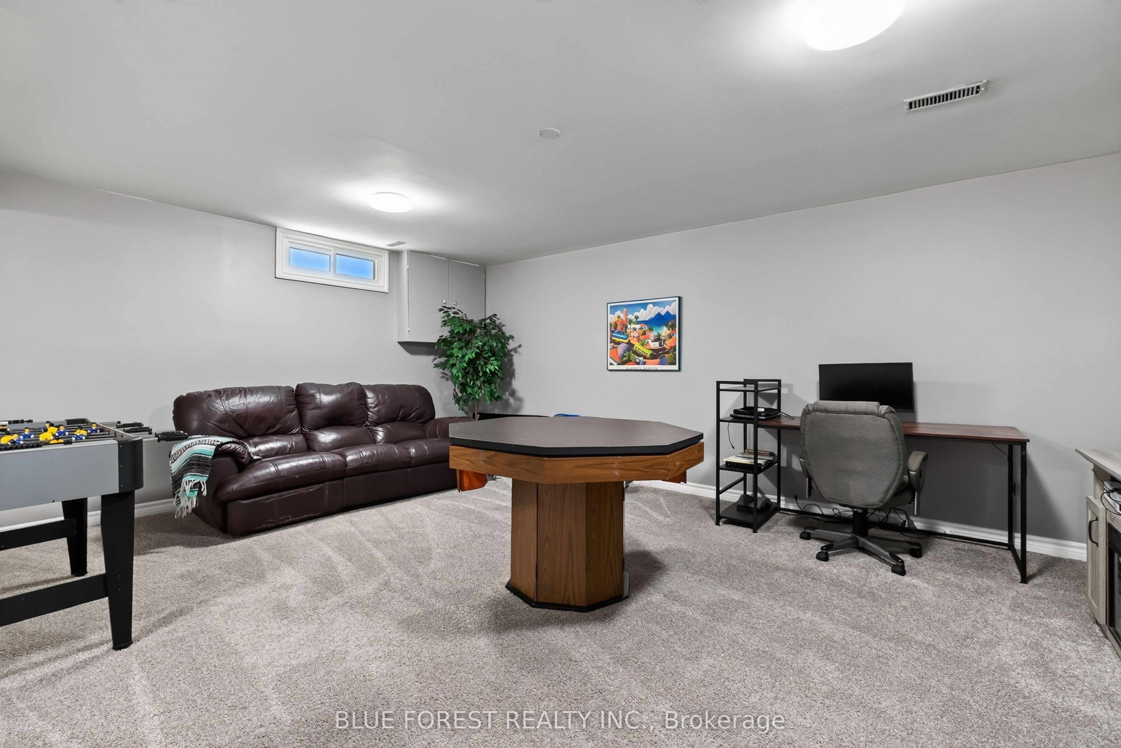 32 Meadowview Road Property Photo 26