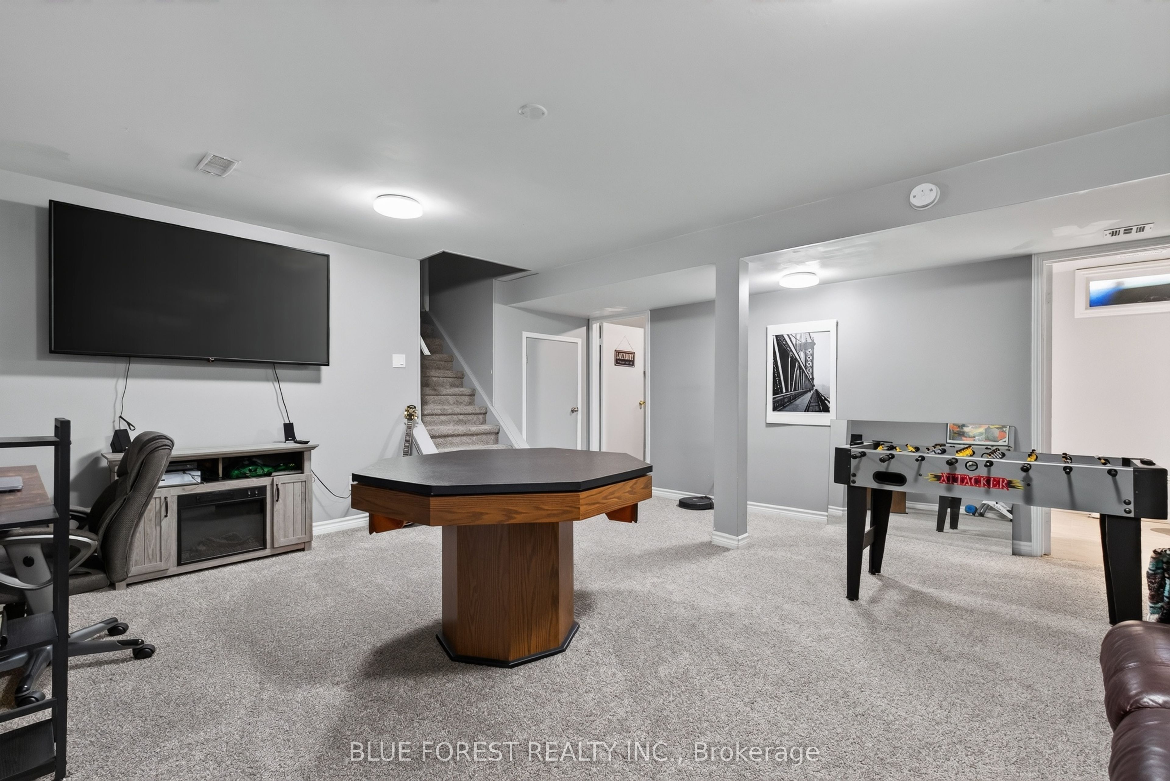 32 Meadowview Road Property Photo 27