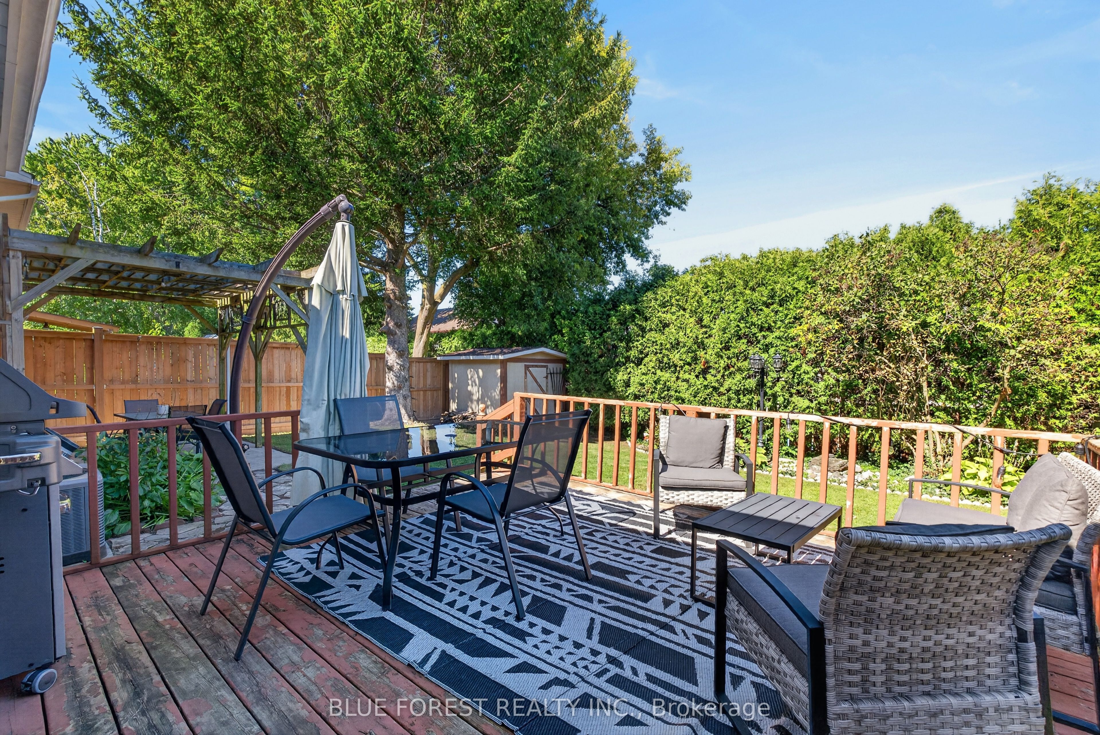 32 Meadowview Road Property Photo 31