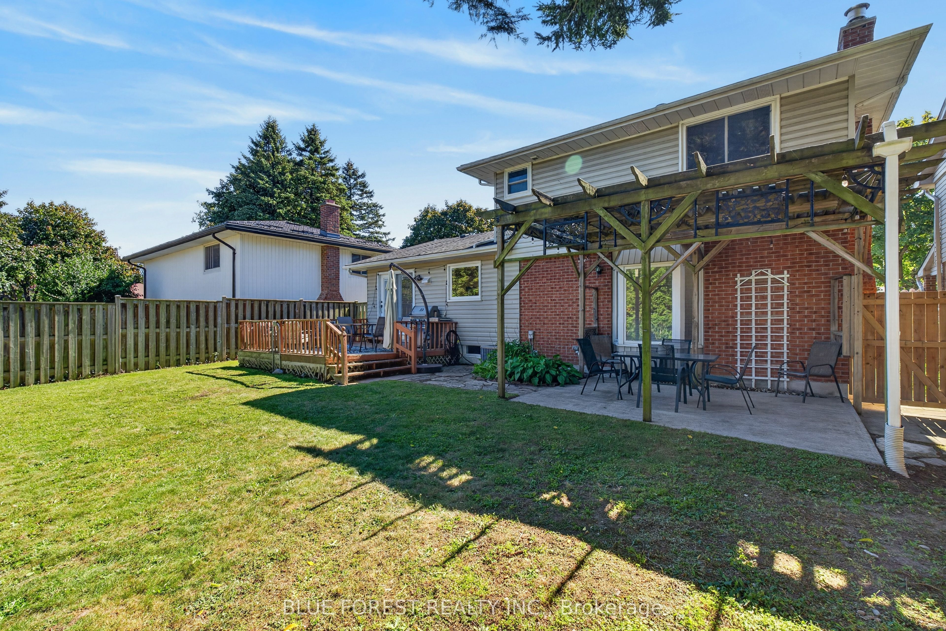 32 Meadowview Road Property Photo 33
