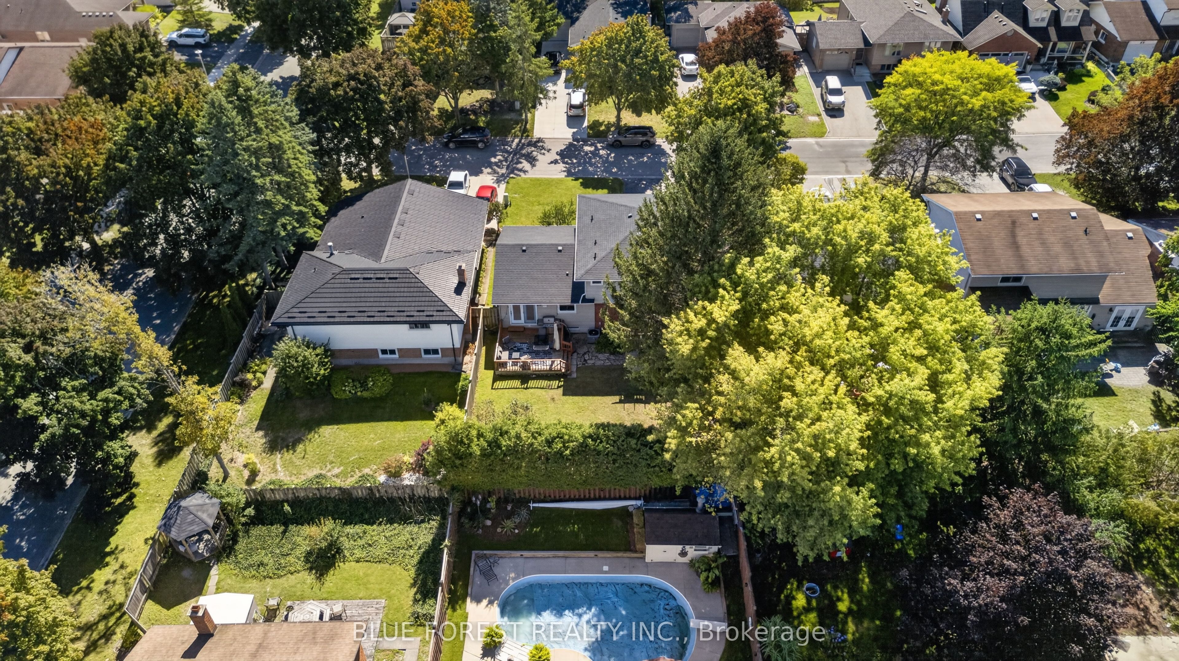 32 Meadowview Road Property Photo 41
