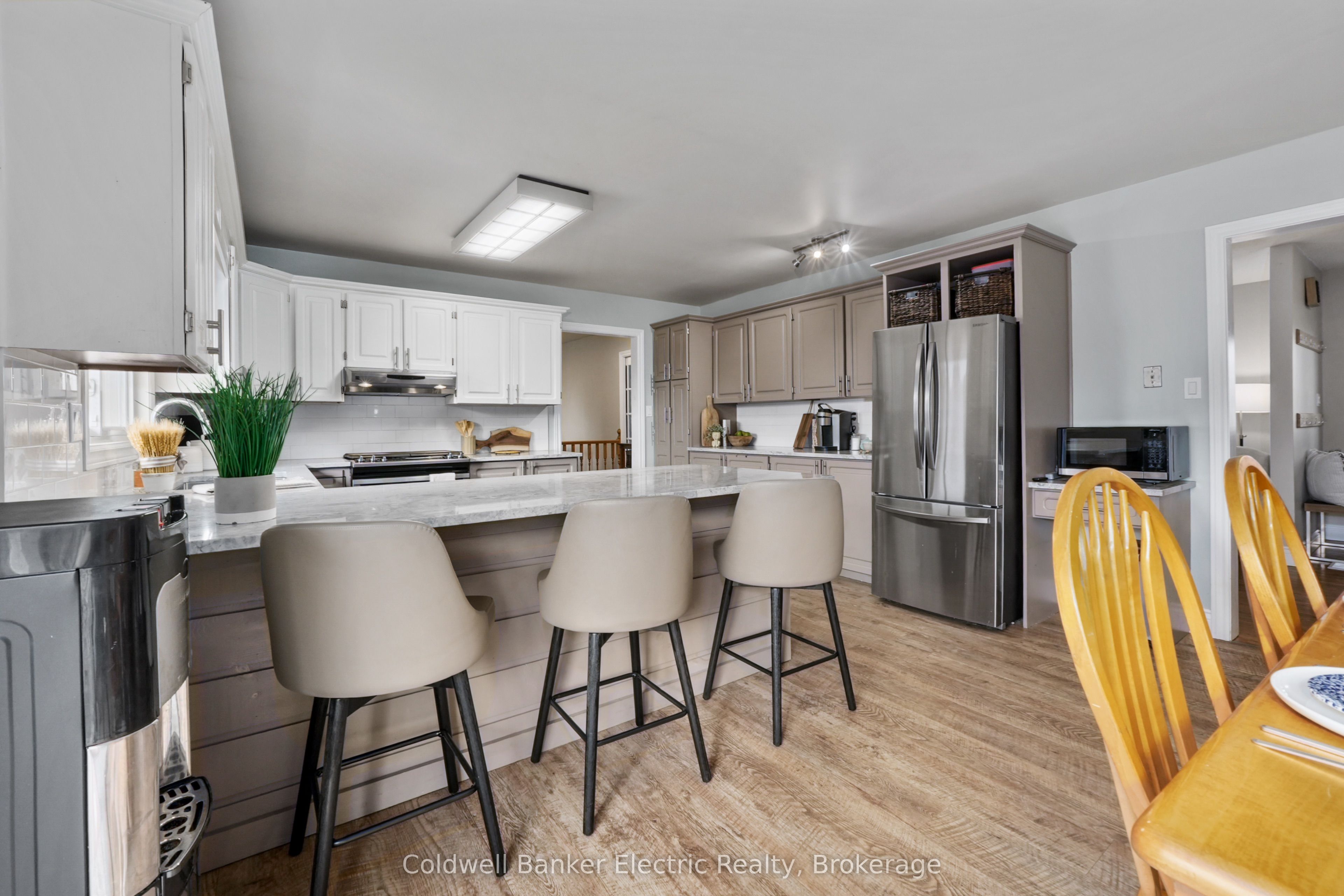 1305 Holden Road Property Photo 11