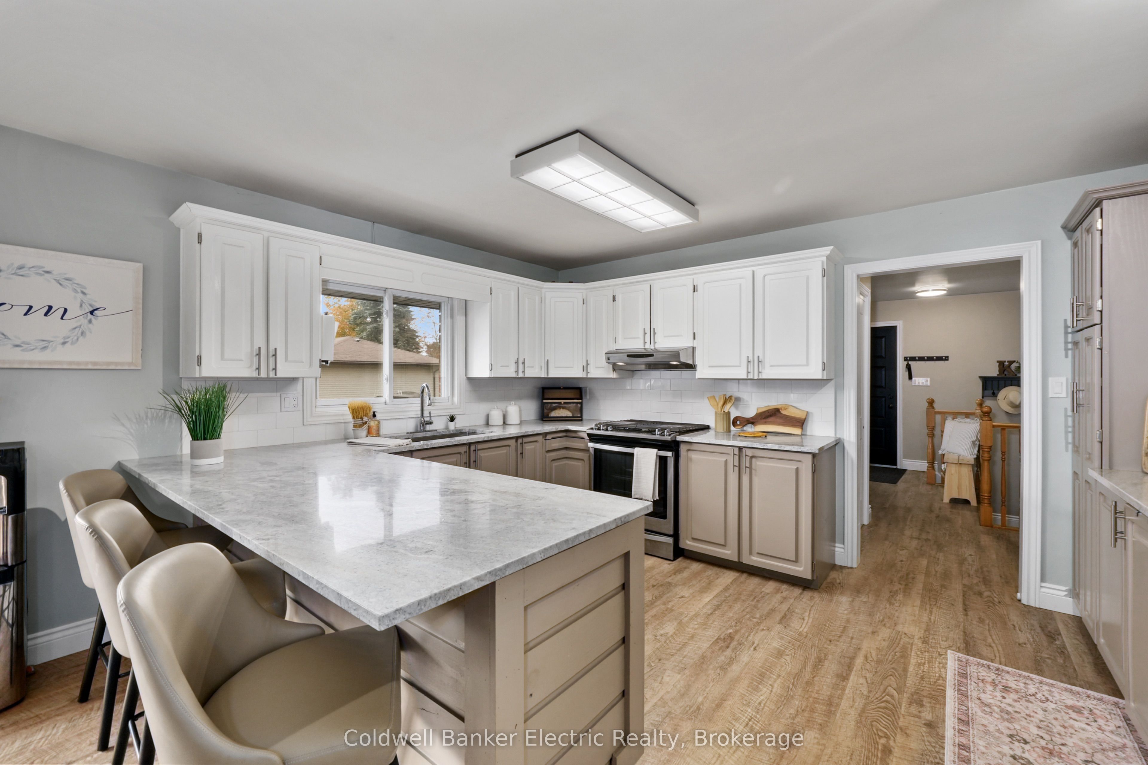 1305 Holden Road Property Photo 12