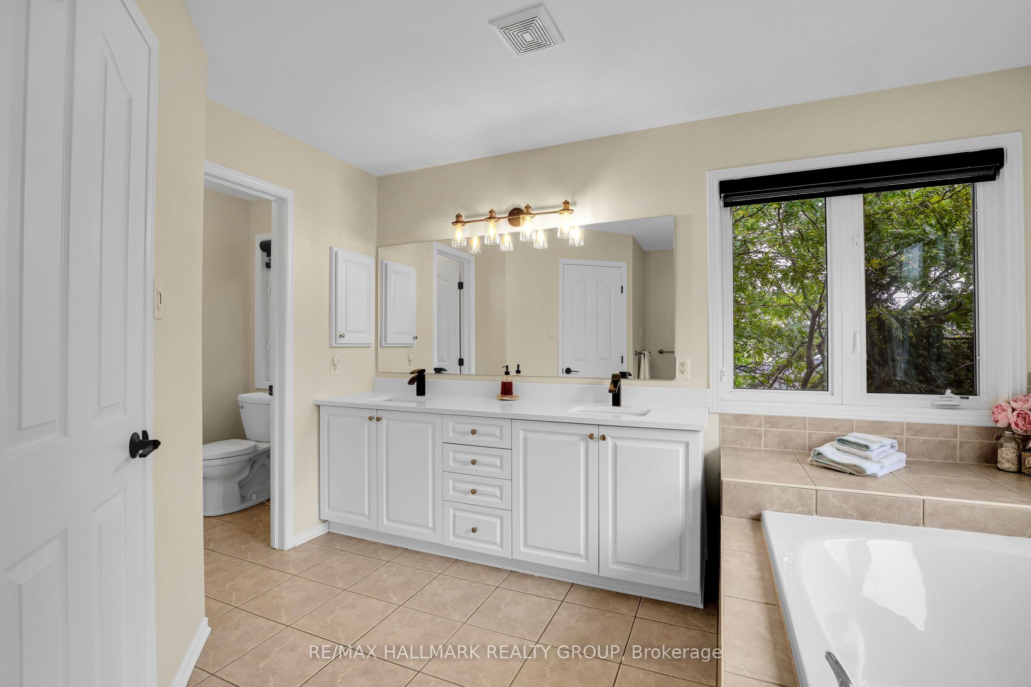56 Baywood Drive Property Photo 20