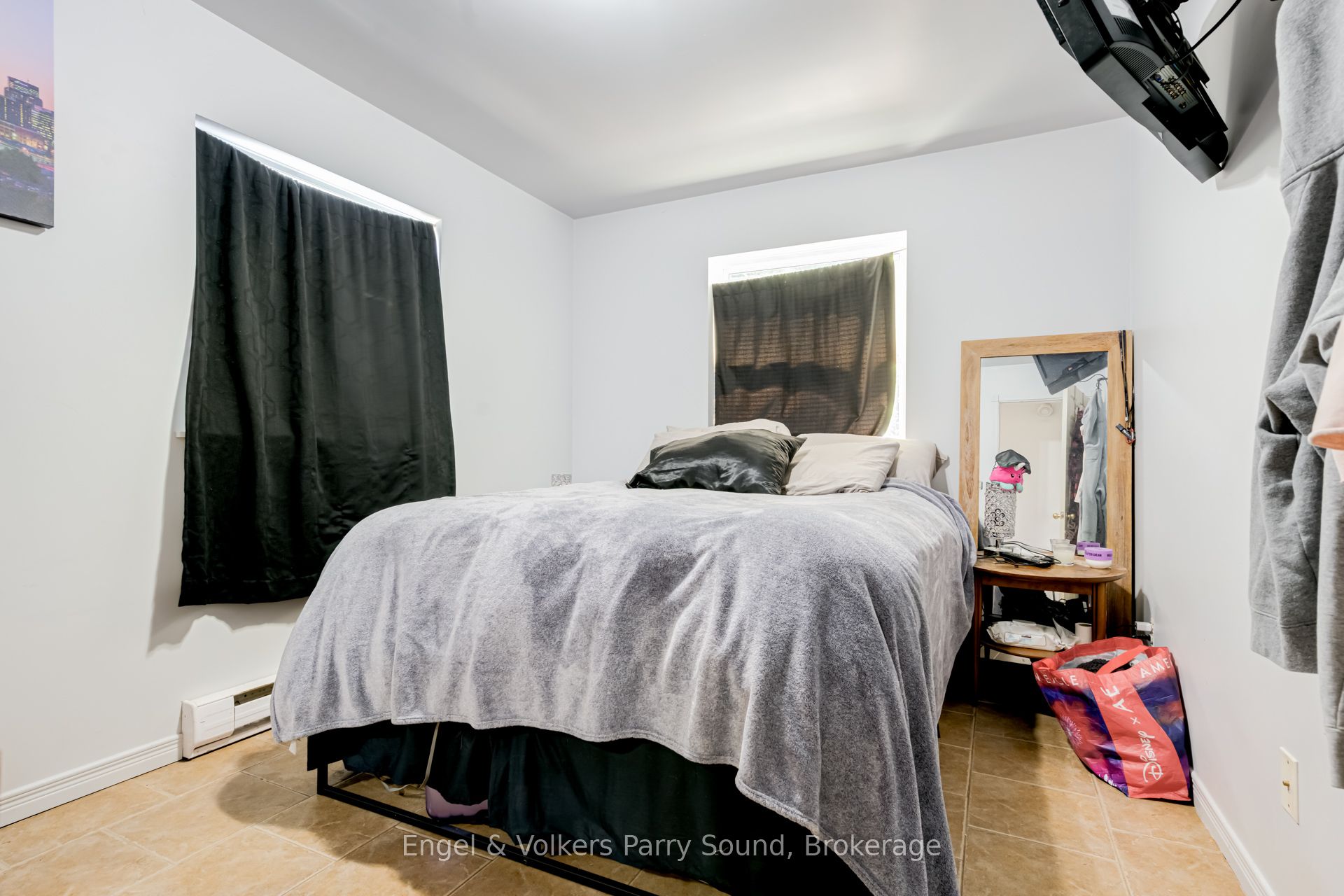 128 Isabella Street Property Photo 26
