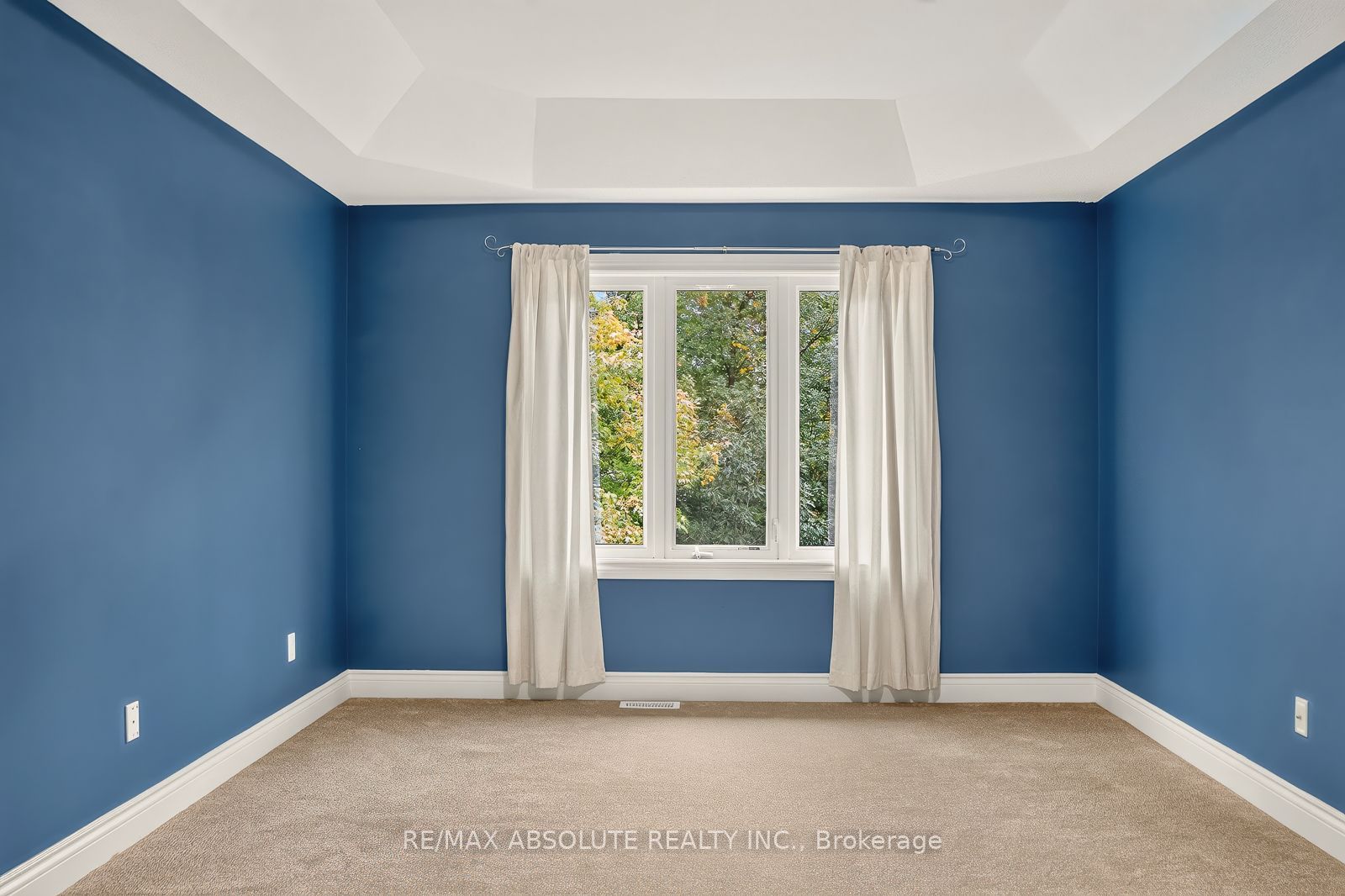 229 Marjan Crescent Property Photo 27