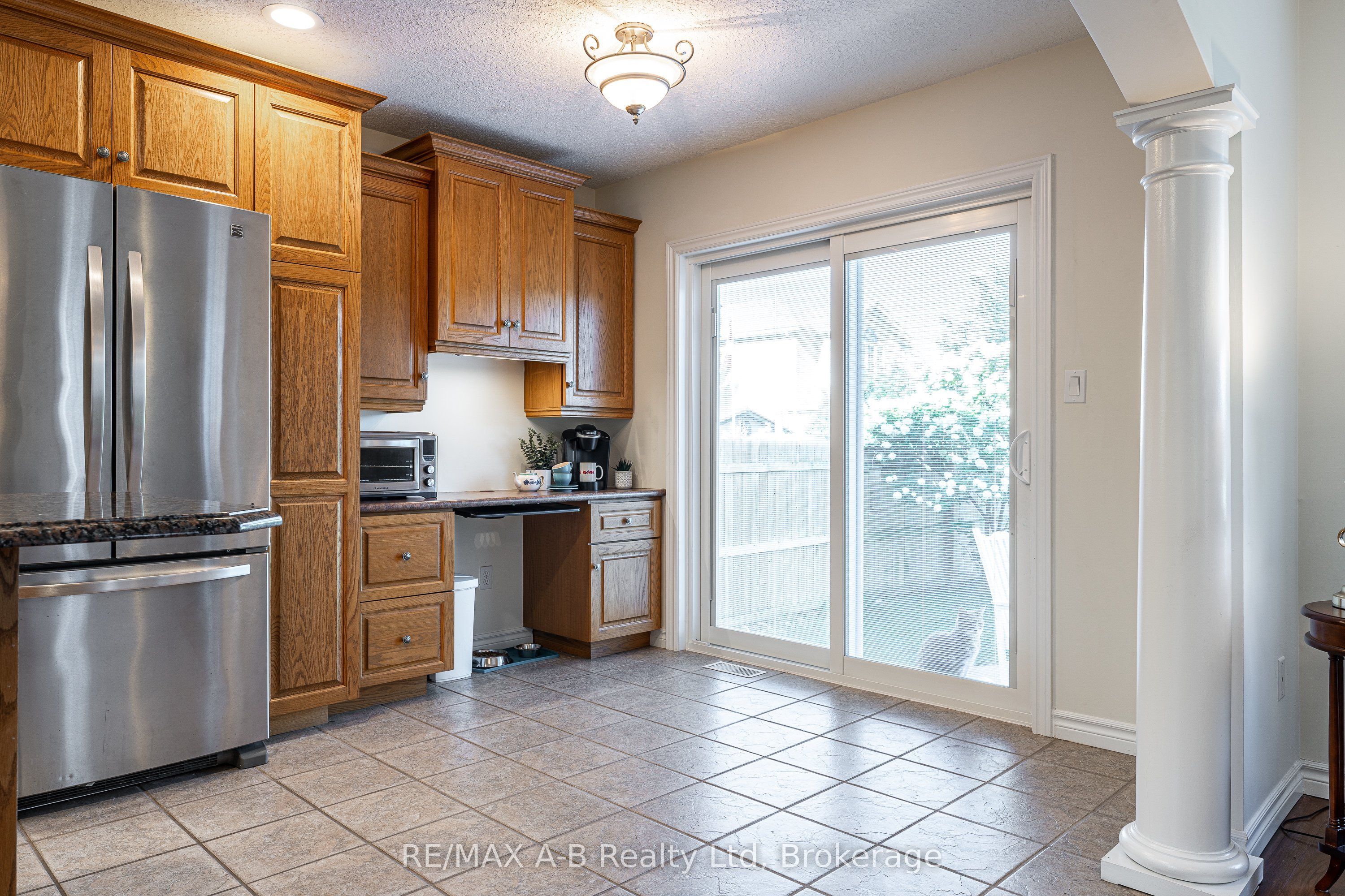 10 Buckingham Drive Property Photo 17
