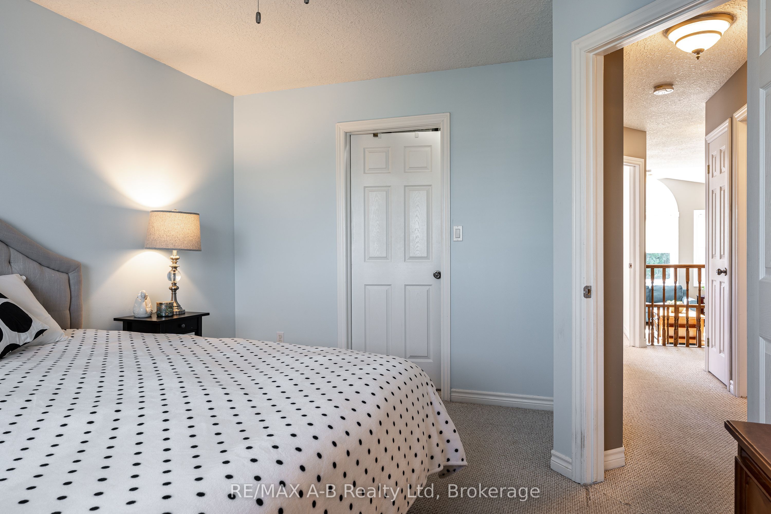10 Buckingham Drive Property Photo 33