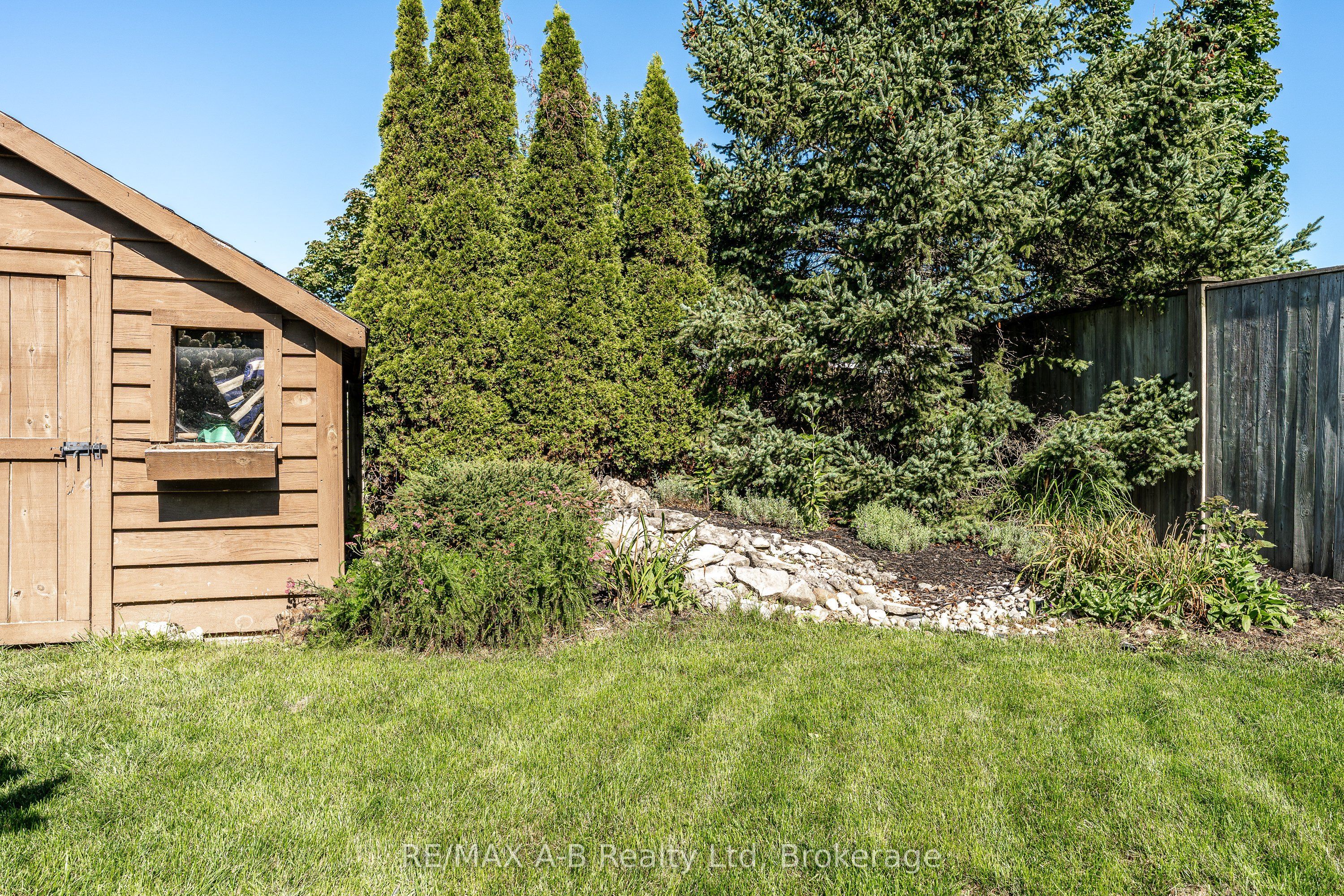 10 Buckingham Drive Property Photo 49