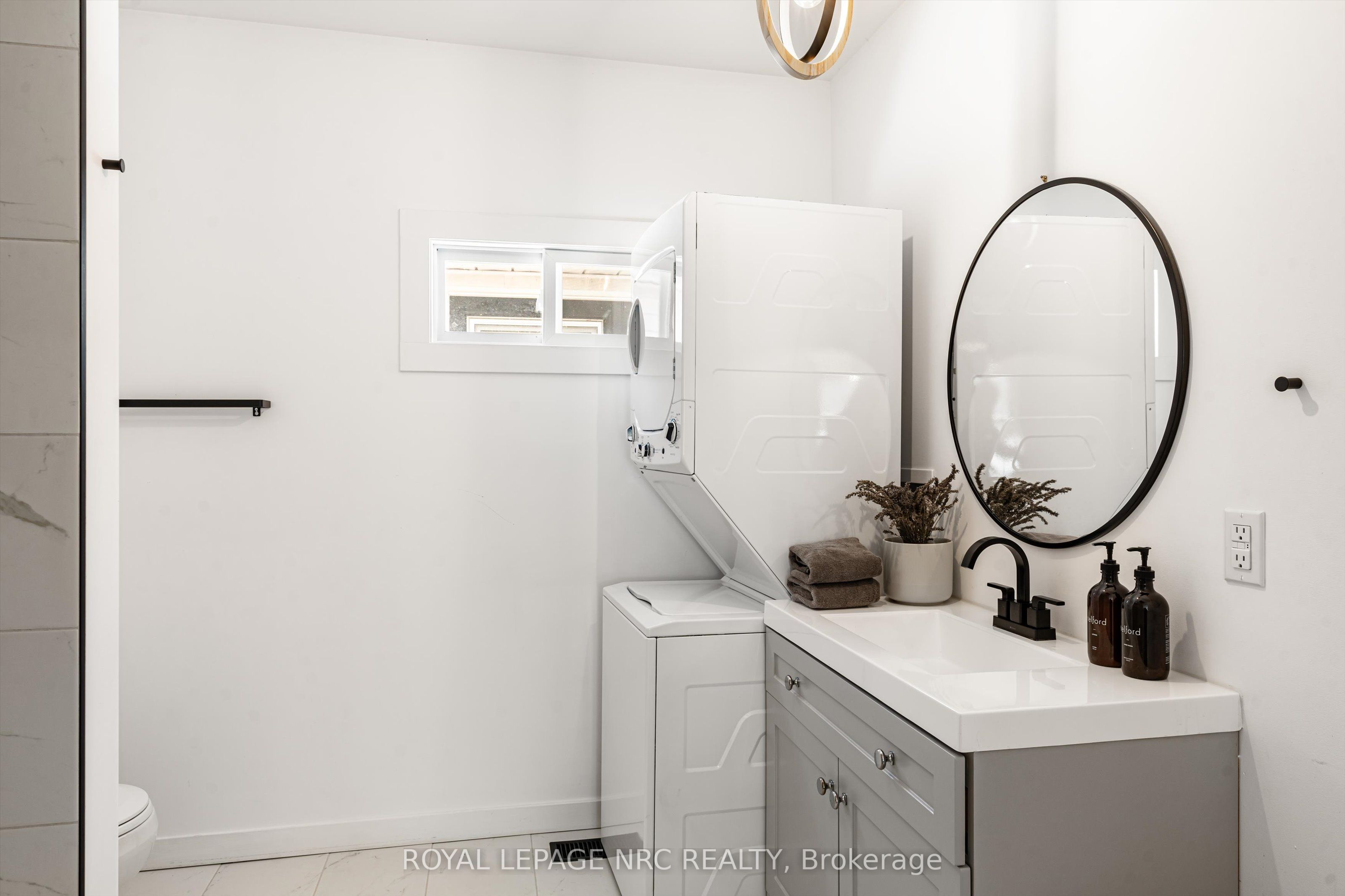 37 Lock Street Property Photo 24