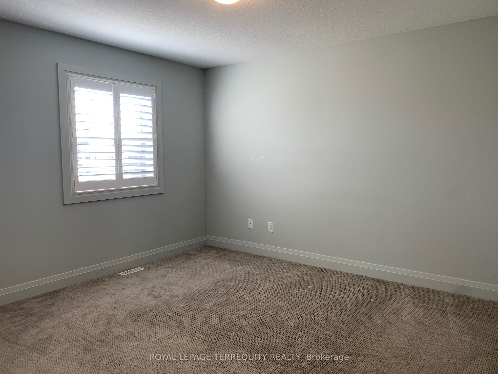 3025 Singleton Avenue 2 Property Photo 21