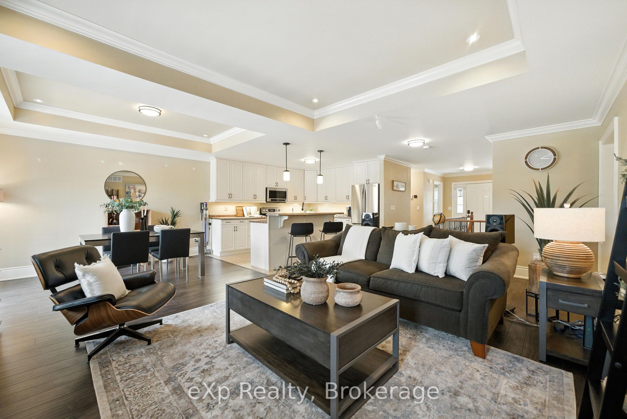 6 Cortland Way Property Photo 13