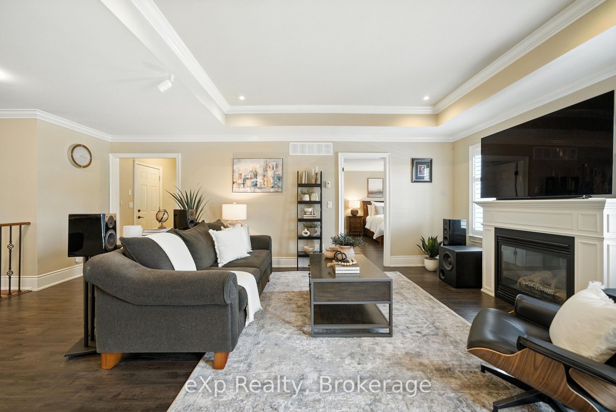 6 Cortland Way Property Photo 14