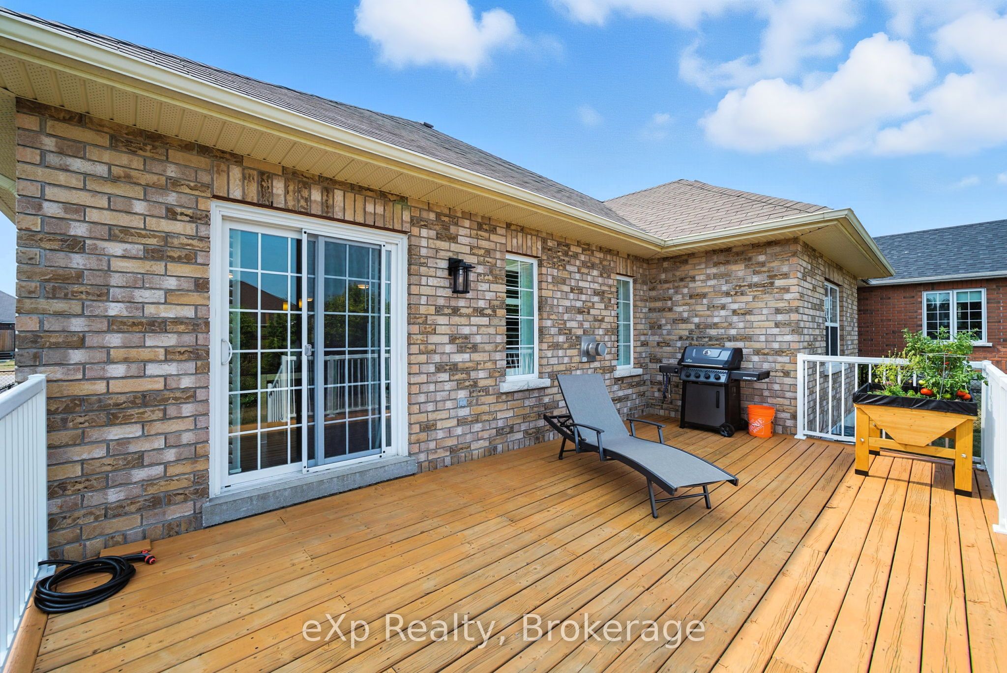 6 Cortland Way Property Photo 25