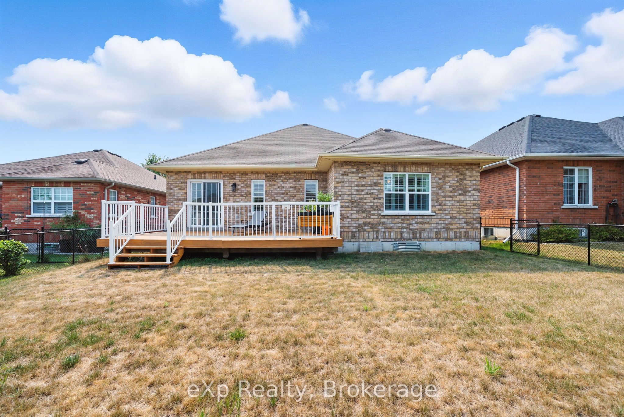 6 Cortland Way Property Photo 28