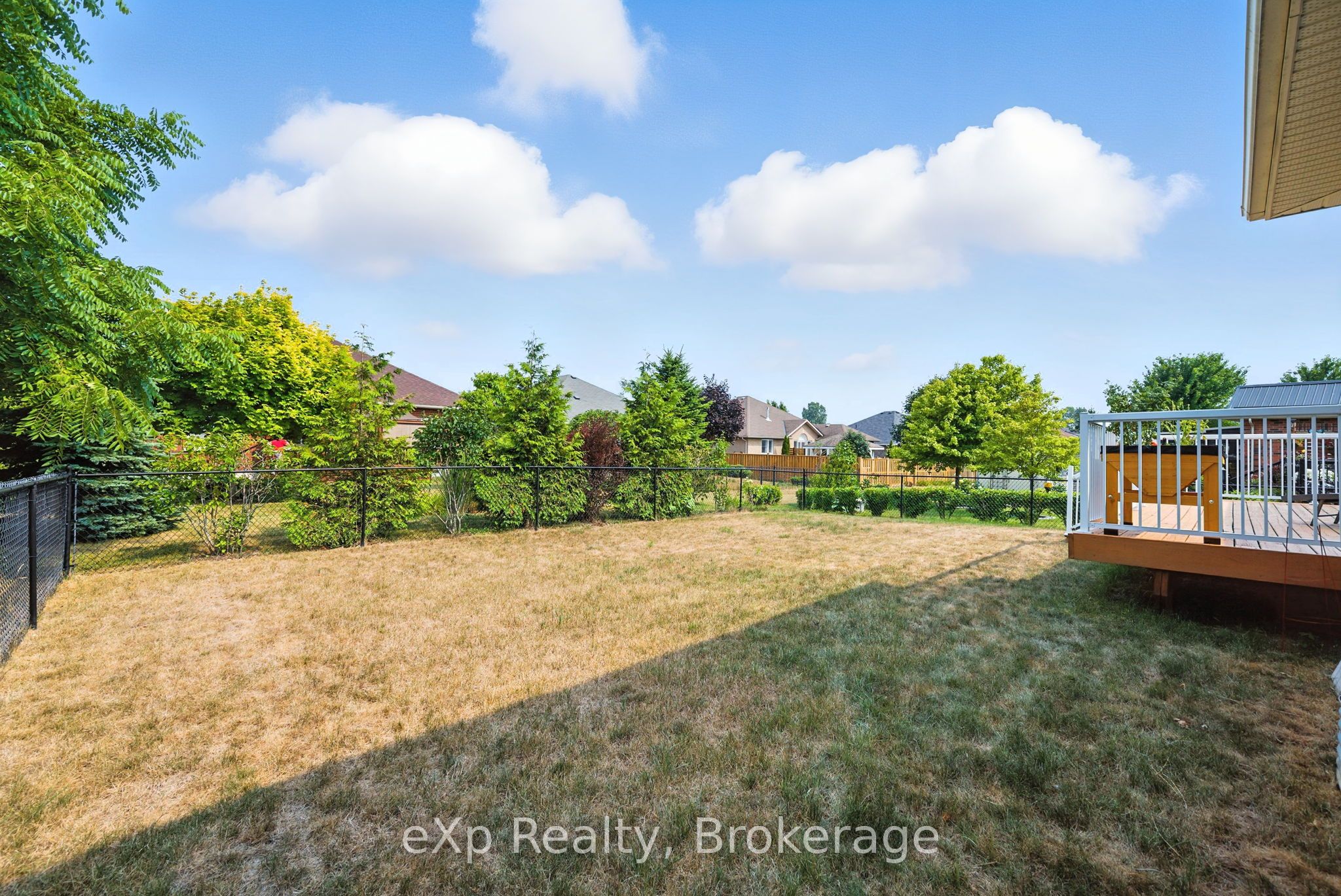 6 Cortland Way Property Photo 30