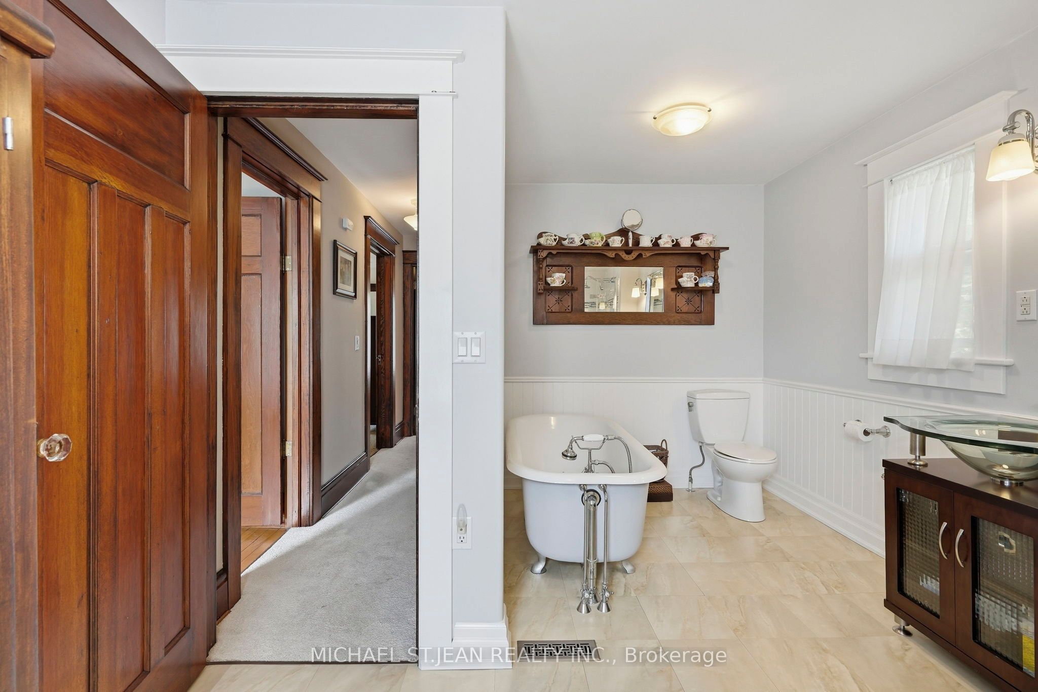 94 River Road Property Photo 22