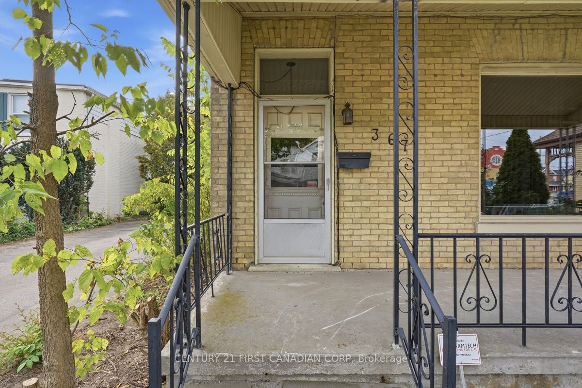367 Hamilton Road Property Photo 5