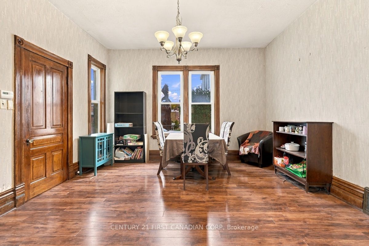 367 Hamilton Road Property Photo 11