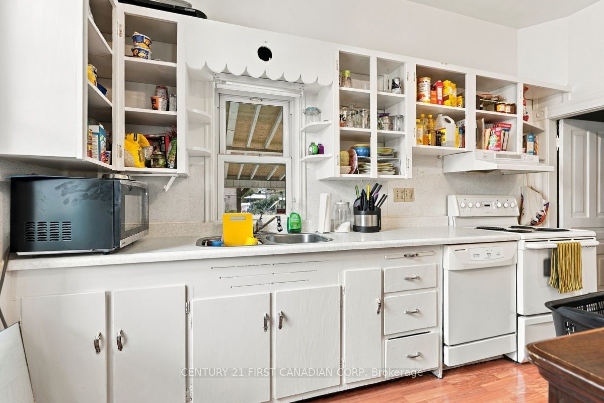 367 Hamilton Road Property Photo 18