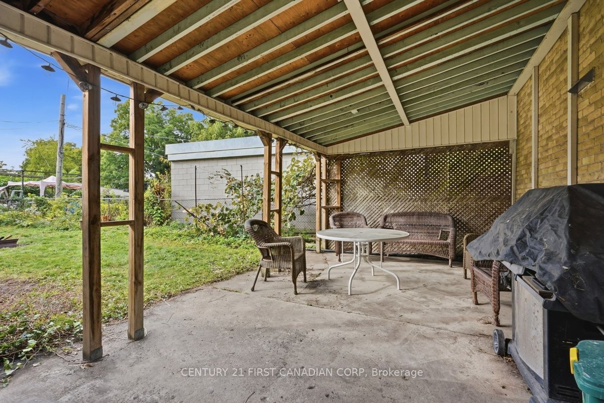 367 Hamilton Road Property Photo 36
