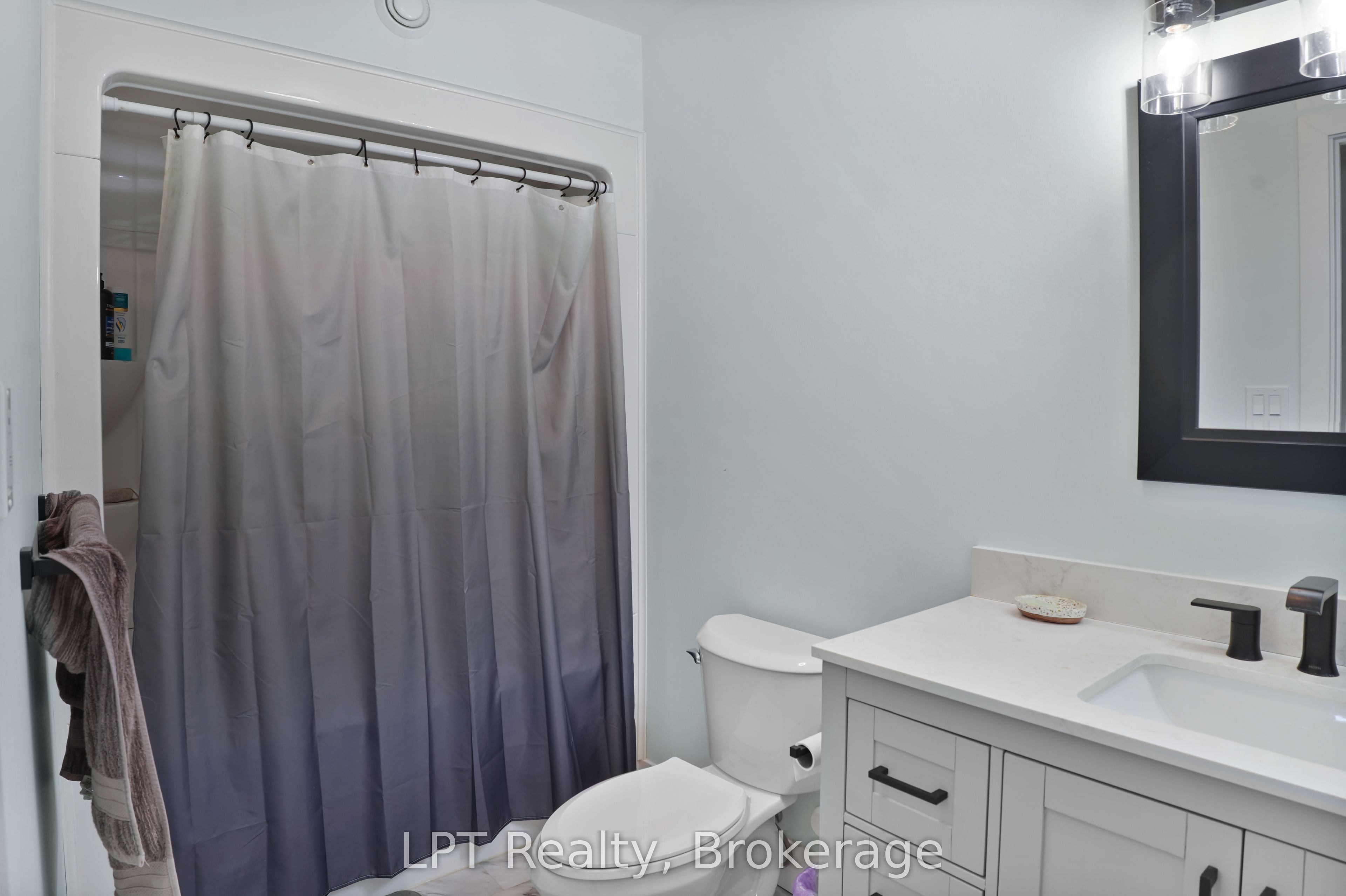 43 Henwood Street Property Photo 18