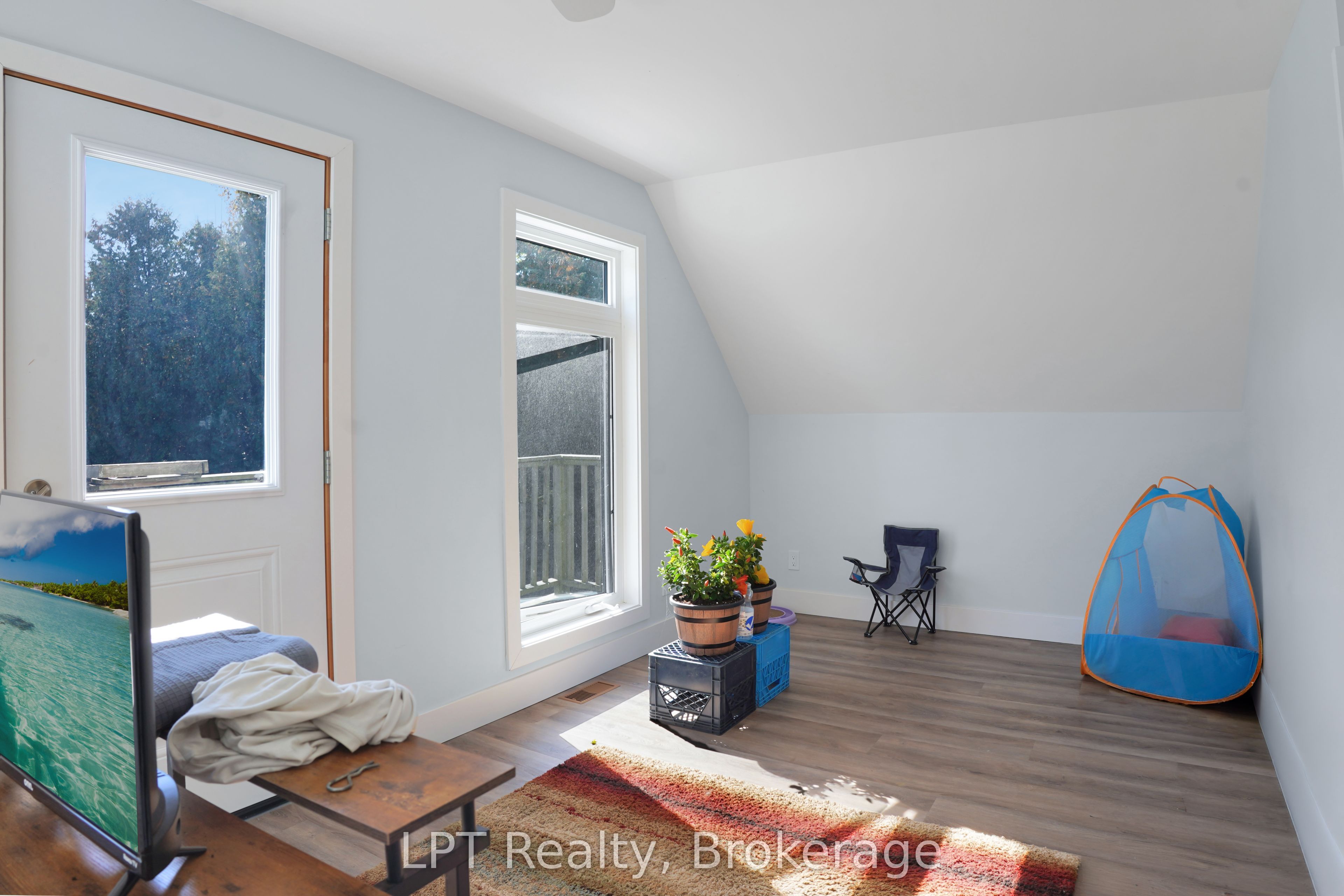 43 Henwood Street Property Photo 20