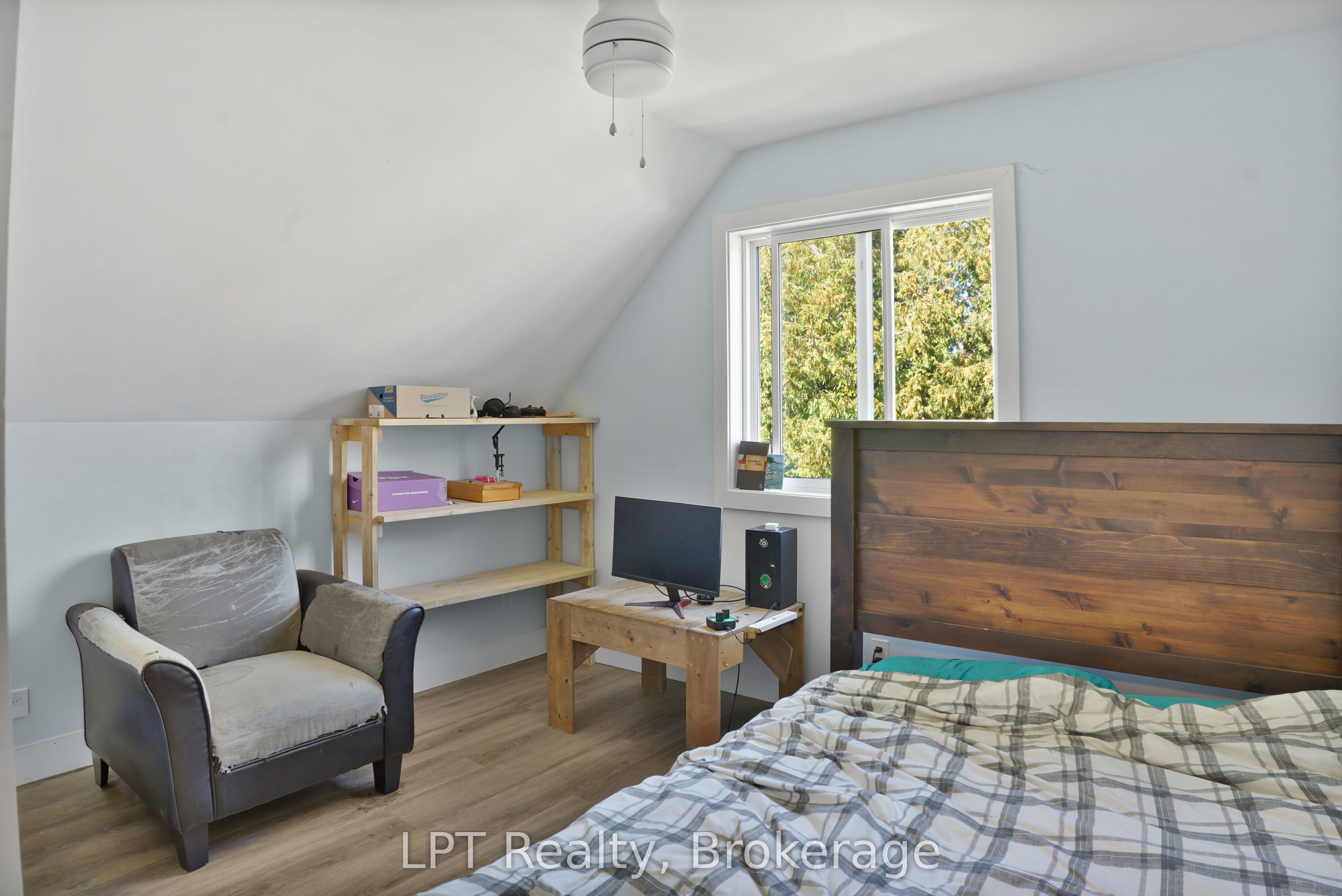 43 Henwood Street Property Photo 23