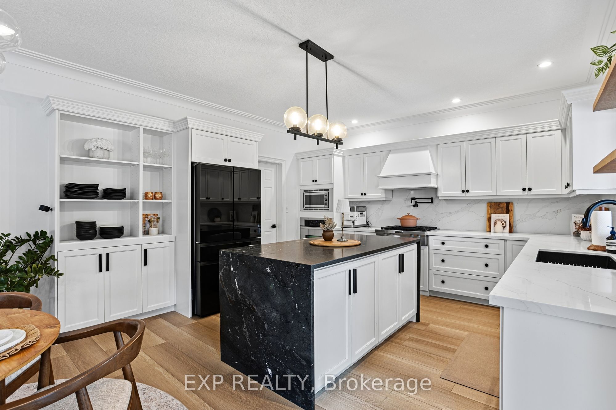 253 Upper Mount Albion Road Property Photo 16