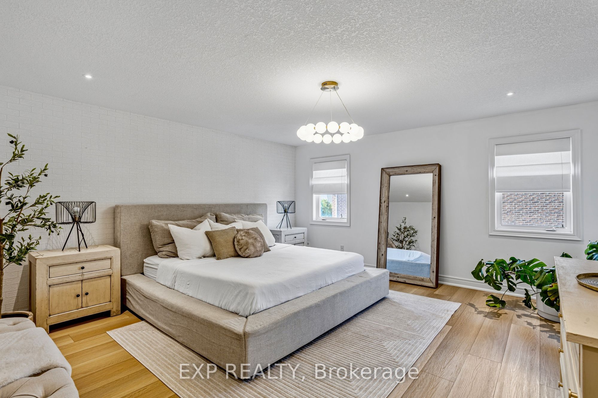 253 Upper Mount Albion Road Property Photo 23