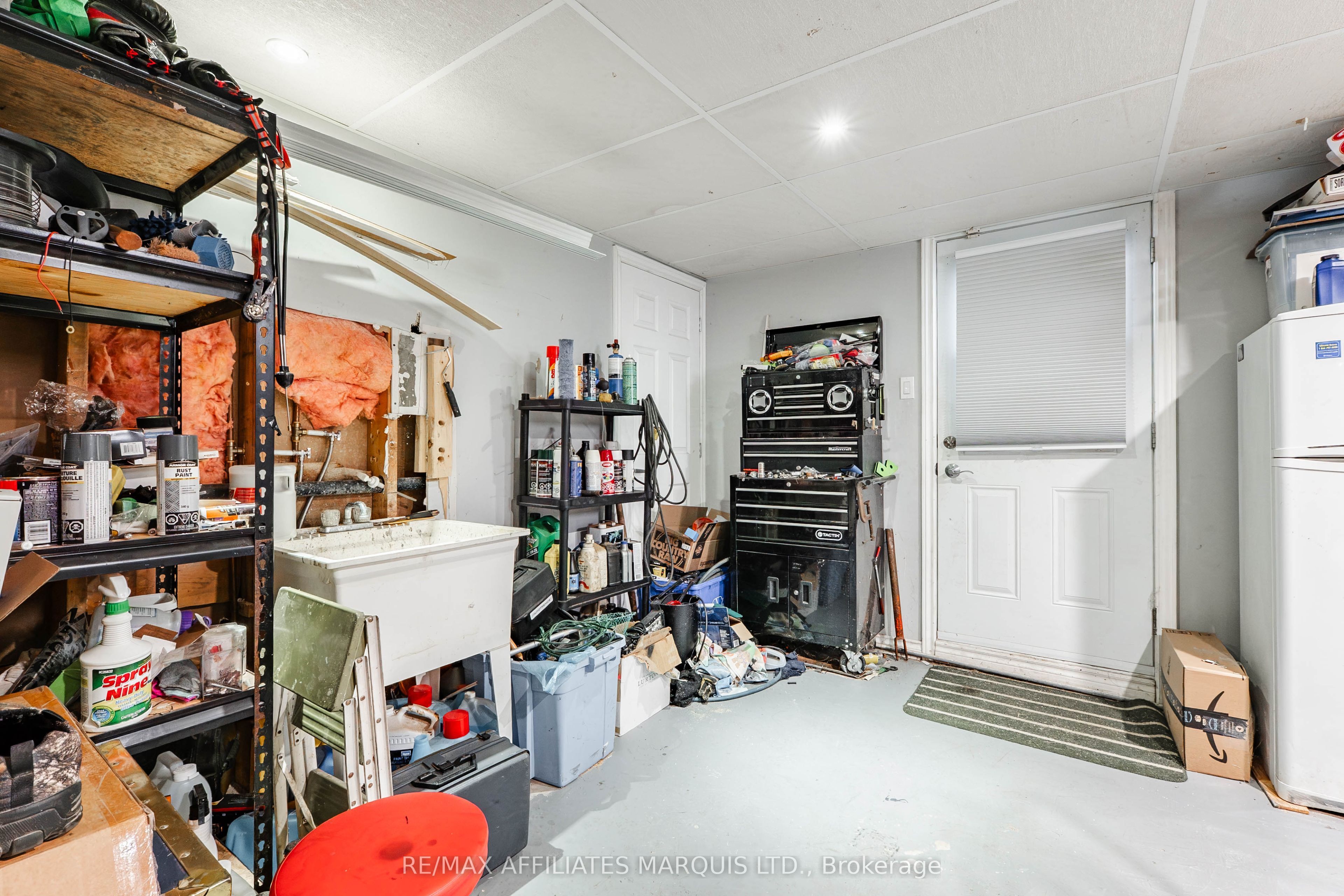 114 St George Street W Property Photo 29