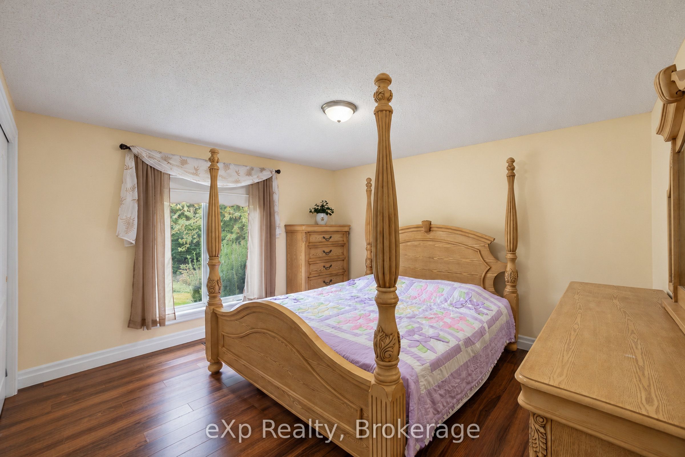 350144 Bayshore Road Property Photo 15