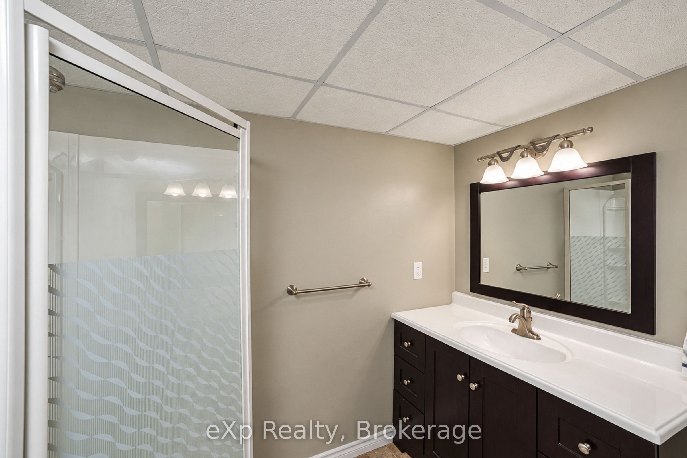350144 Bayshore Road Property Photo 34