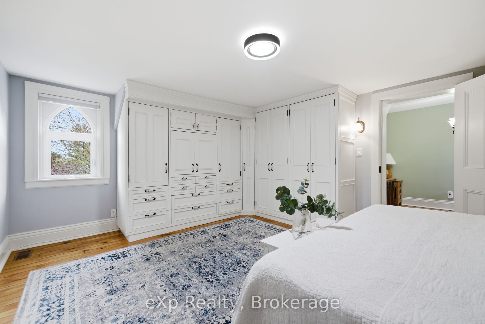 4081 Burnham Street N Property Photo 18