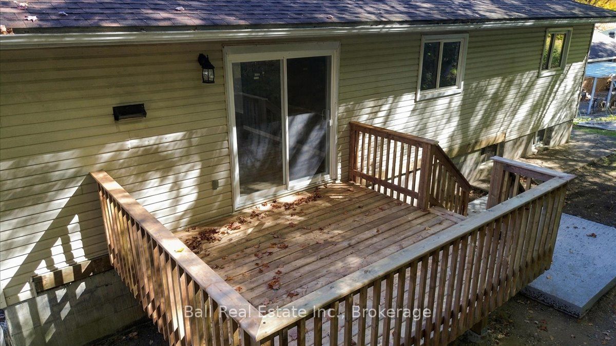 16 Maple Street Property Photo 47