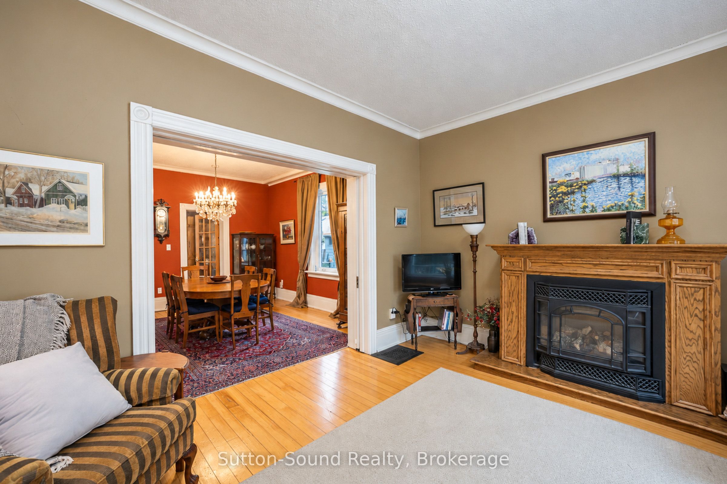 2344 3rd Avenue W Property Photo 18