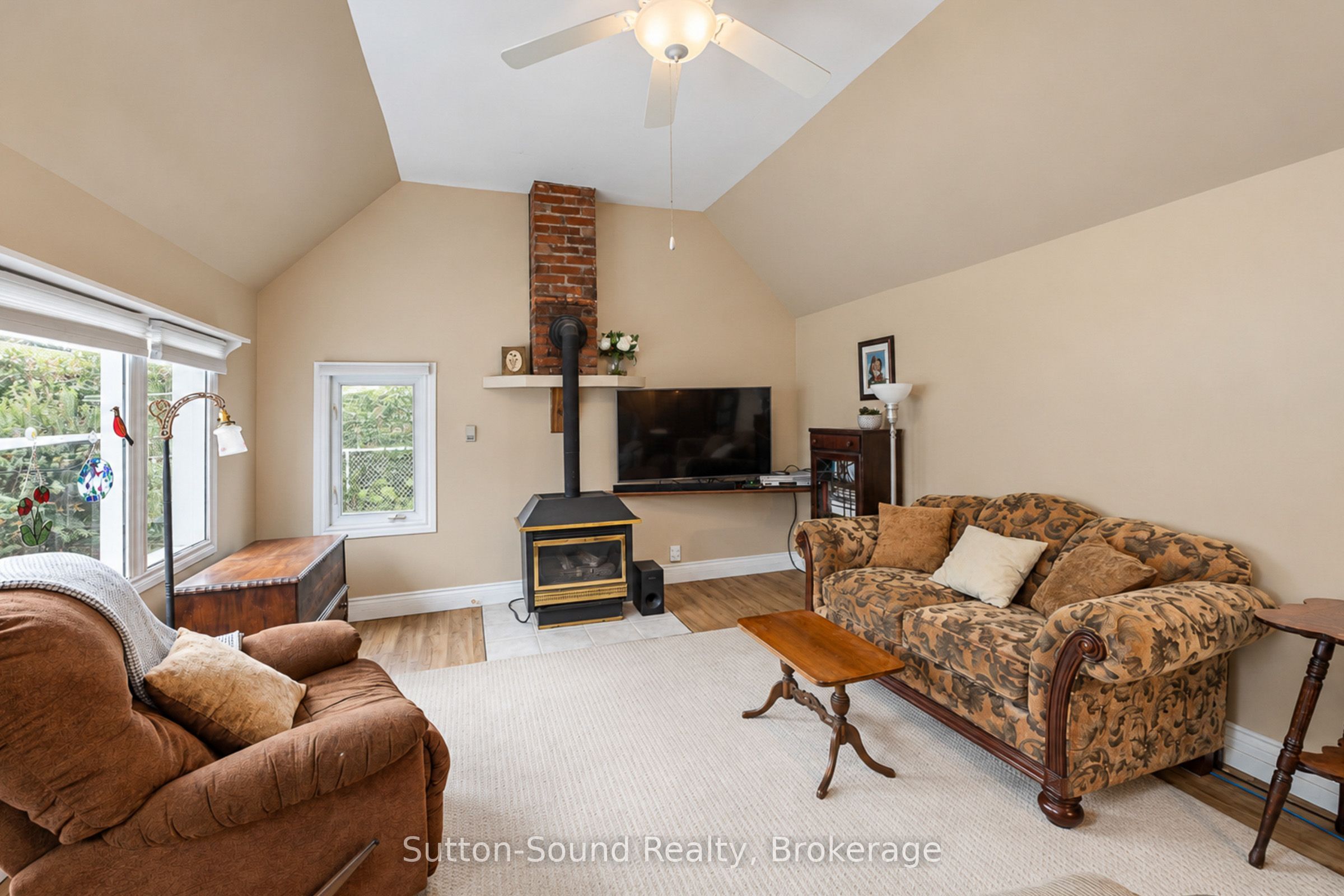 2344 3rd Avenue W Property Photo 27