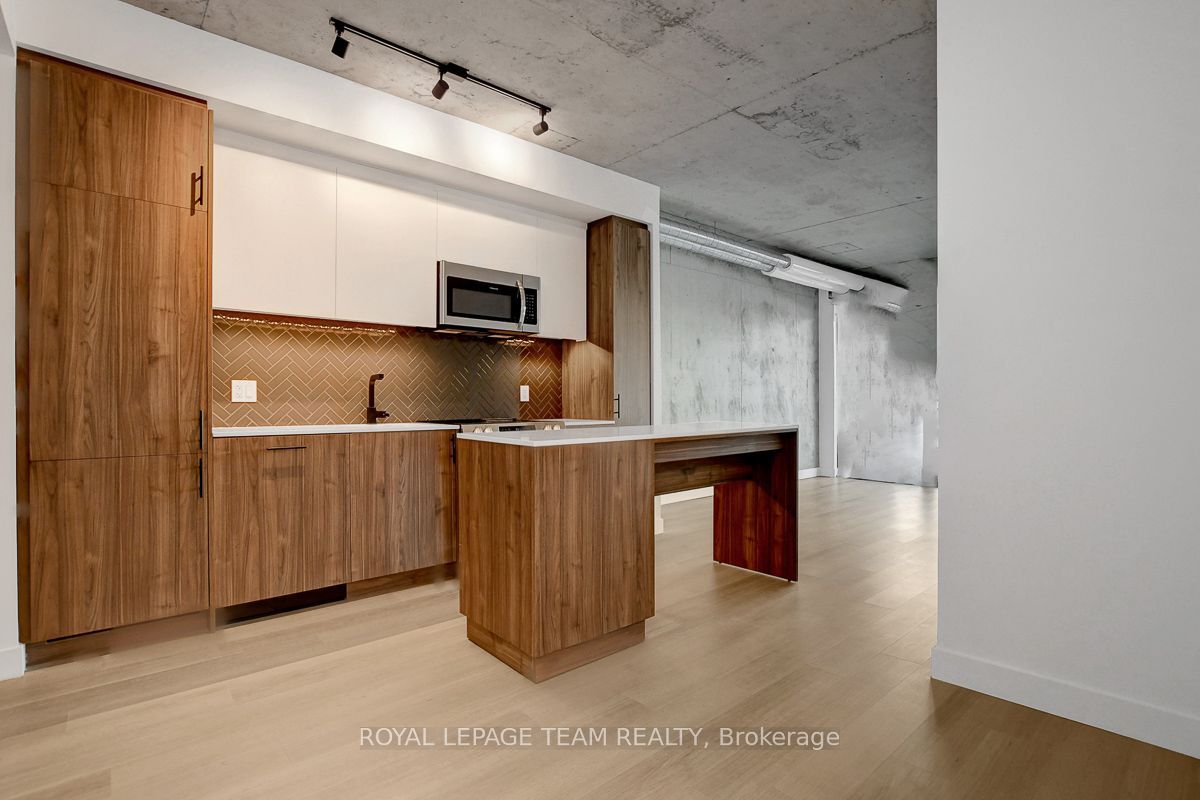 10 James Street 509 Property Photo 4