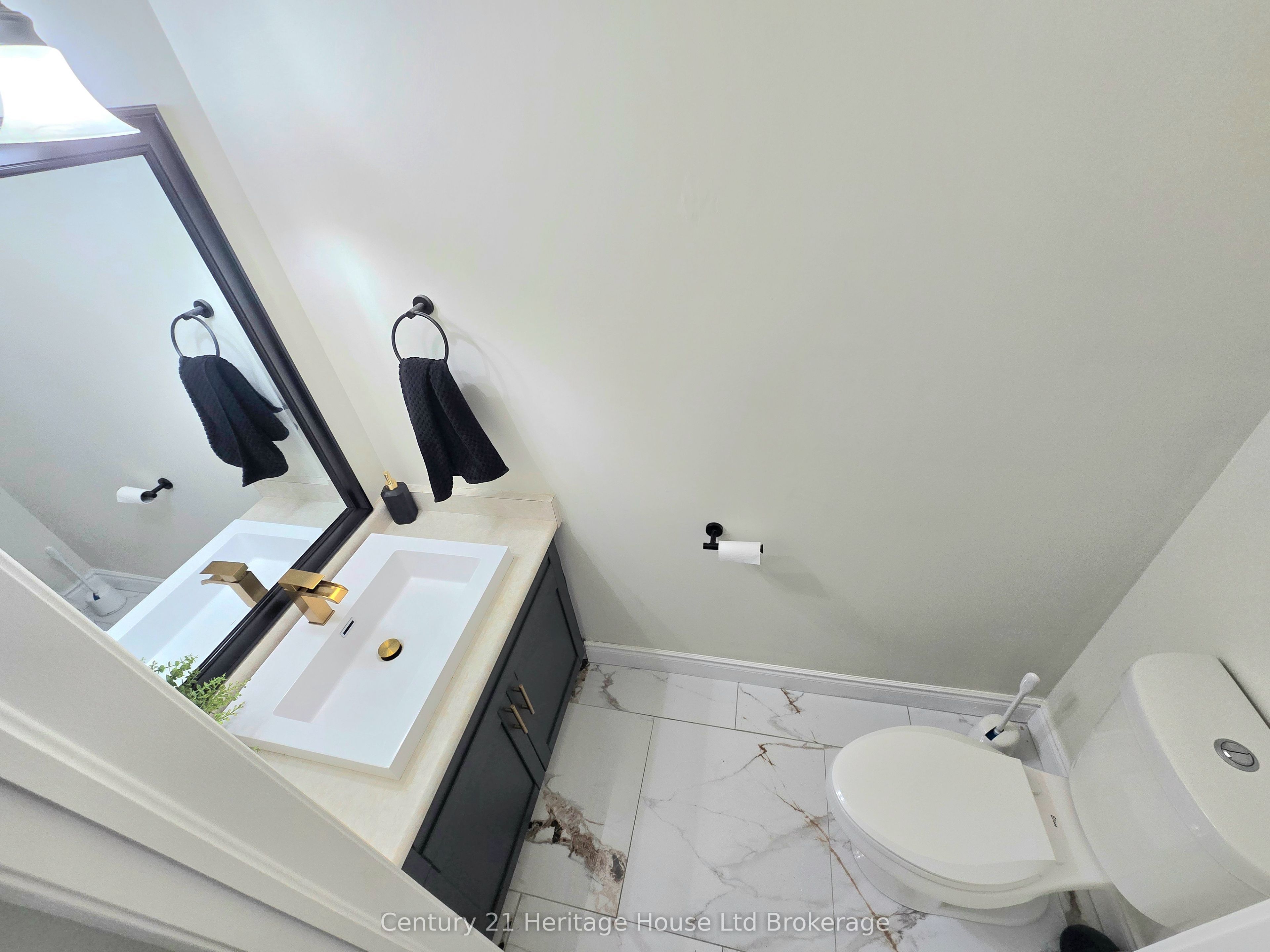 468 Lakeview Drive Property Photo 37
