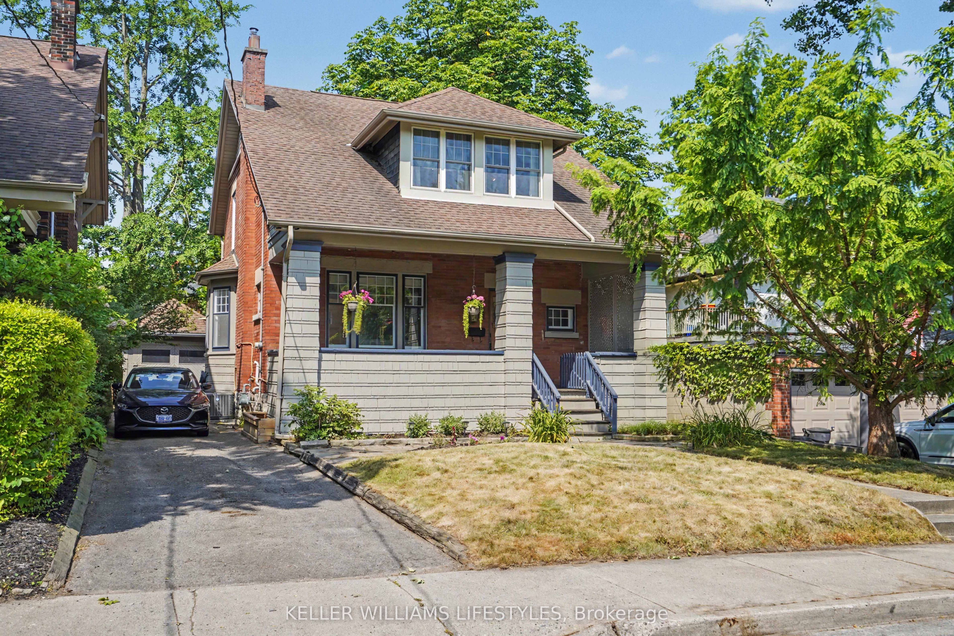 31 Gerrard Street Property Photo 1