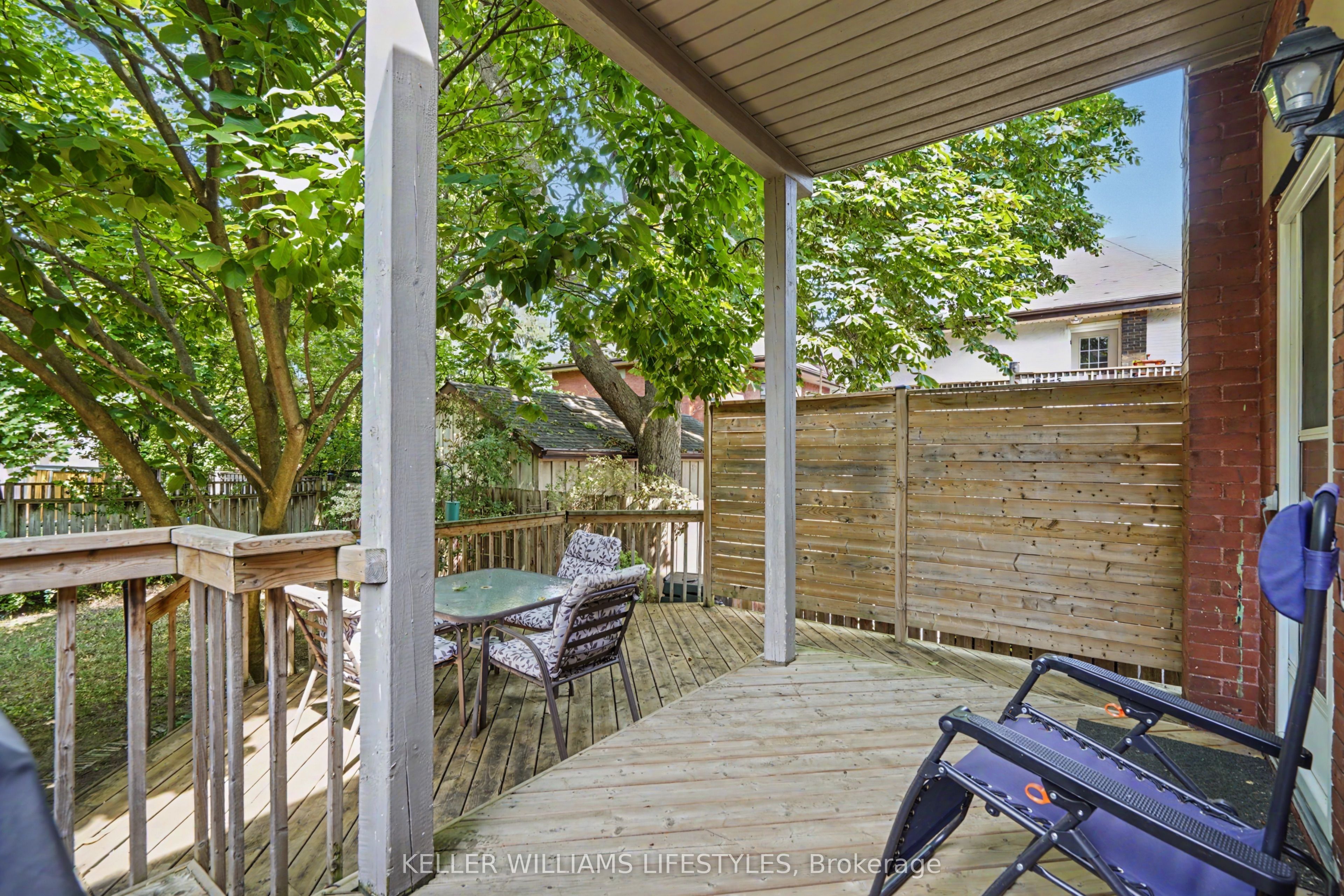 31 Gerrard Street Property Photo 37