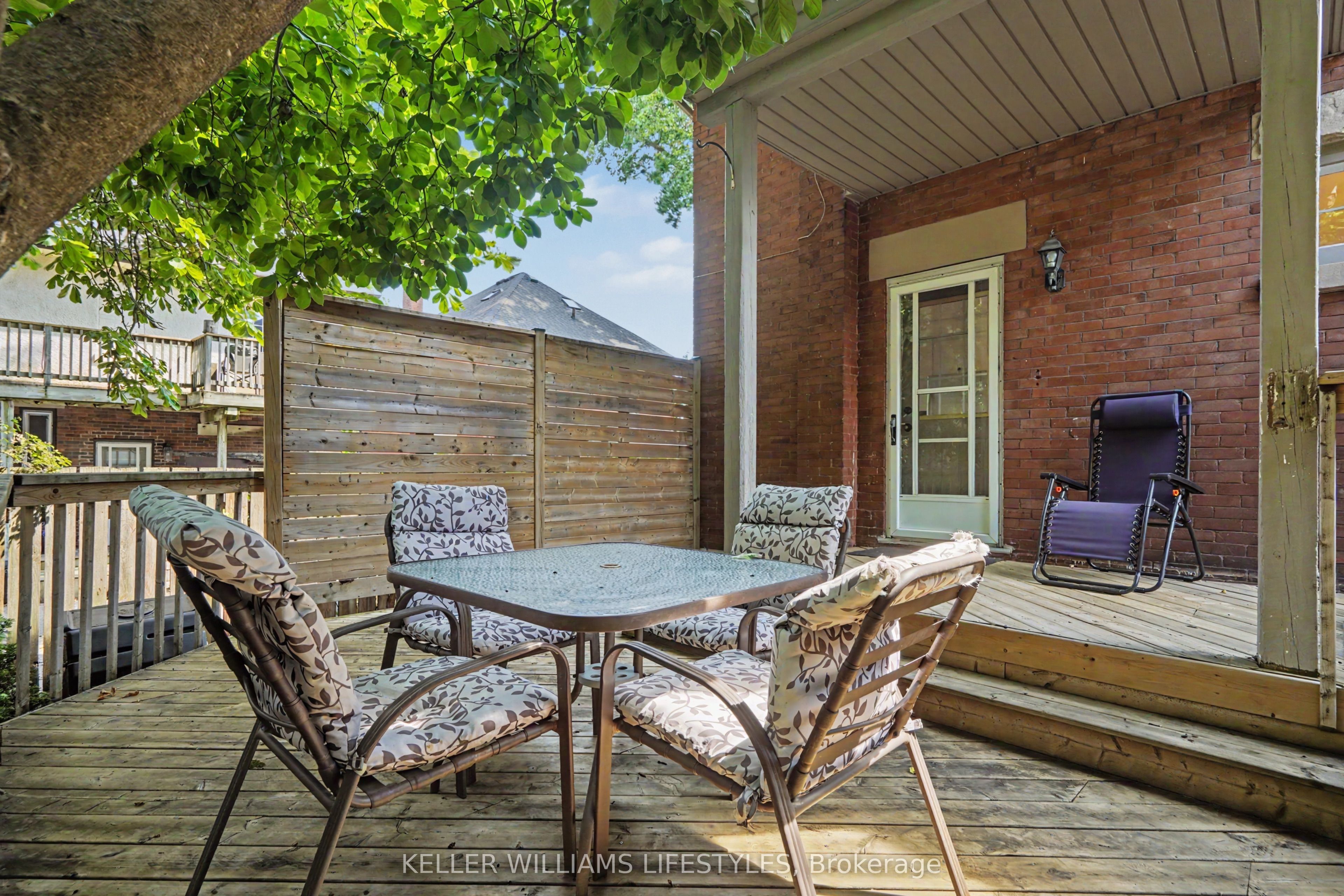 31 Gerrard Street Property Photo 40