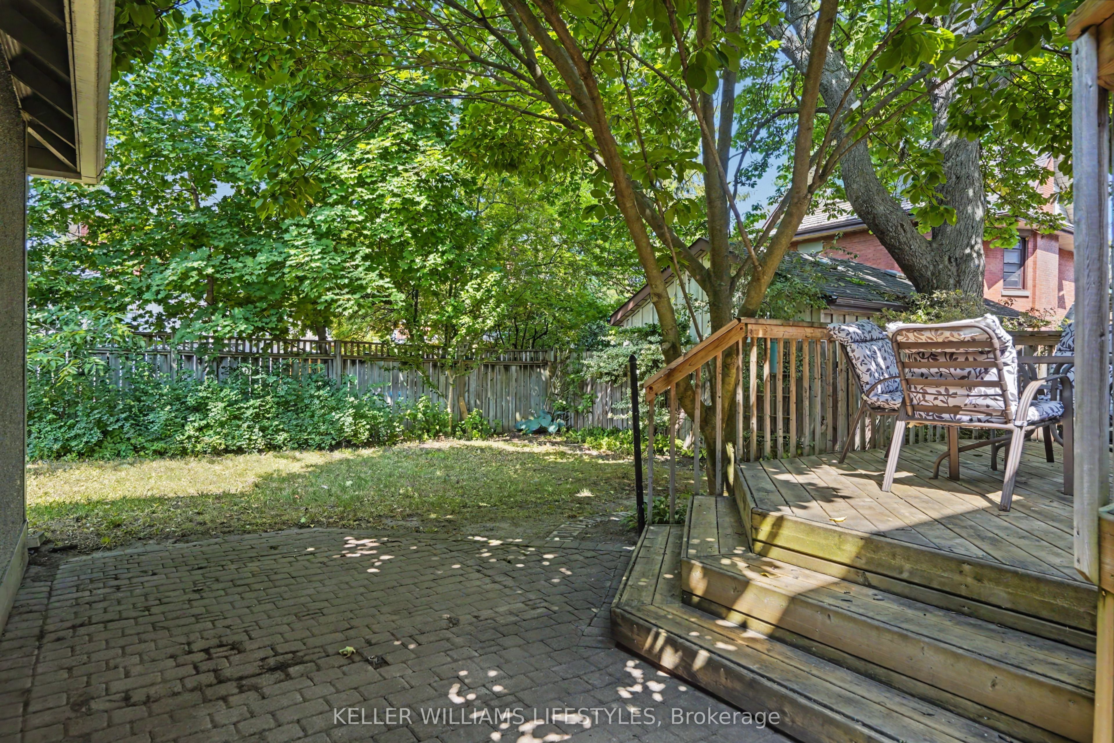 31 Gerrard Street Property Photo 45