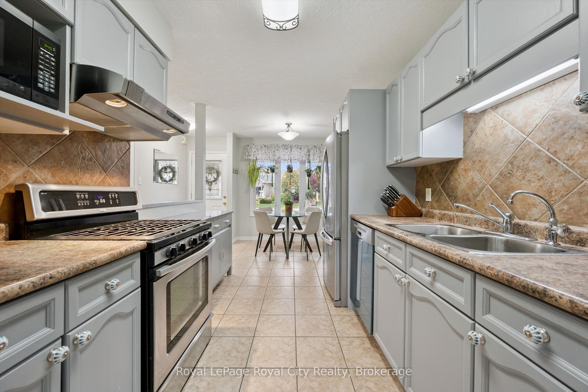 67 Cedarvale Avenue Property Photo 13