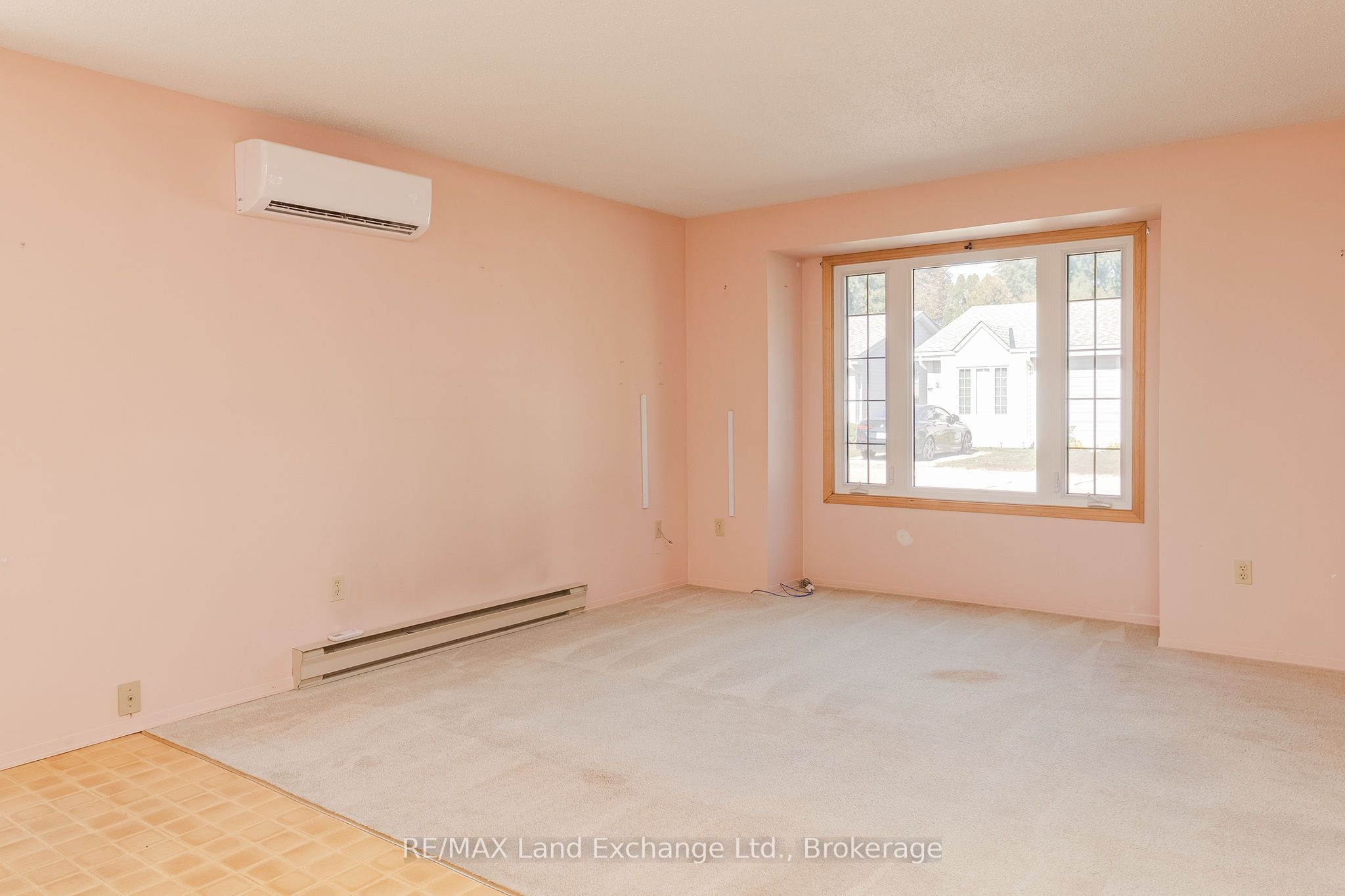 303 Waterloo Street 20 Property Photo 3