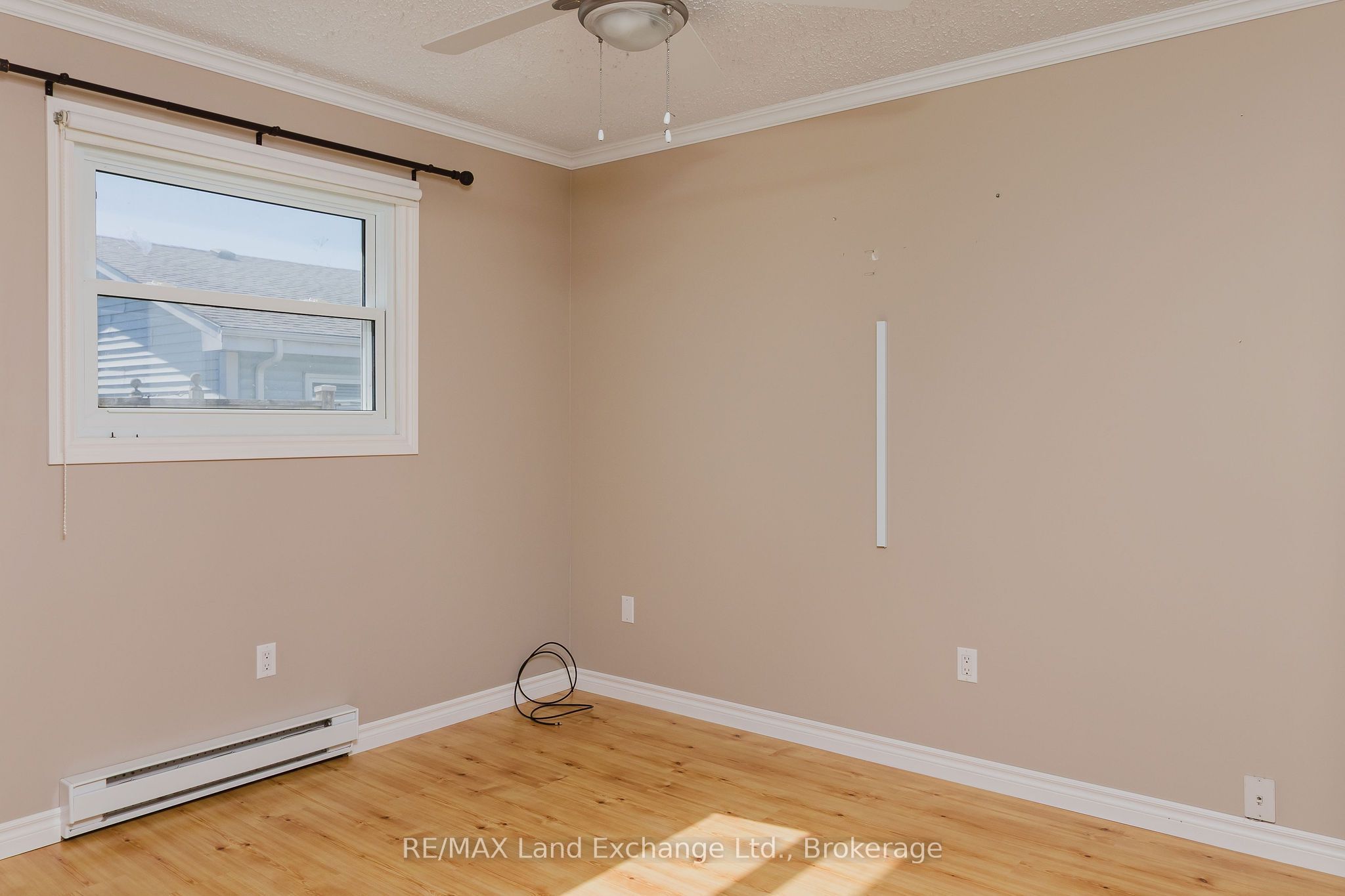303 Waterloo Street 20 Property Photo 8