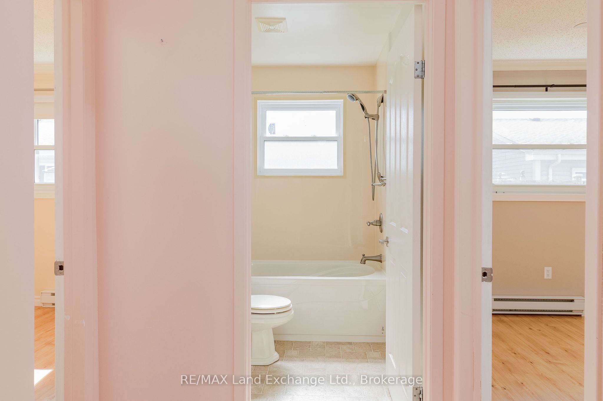 303 Waterloo Street 20 Property Photo 14