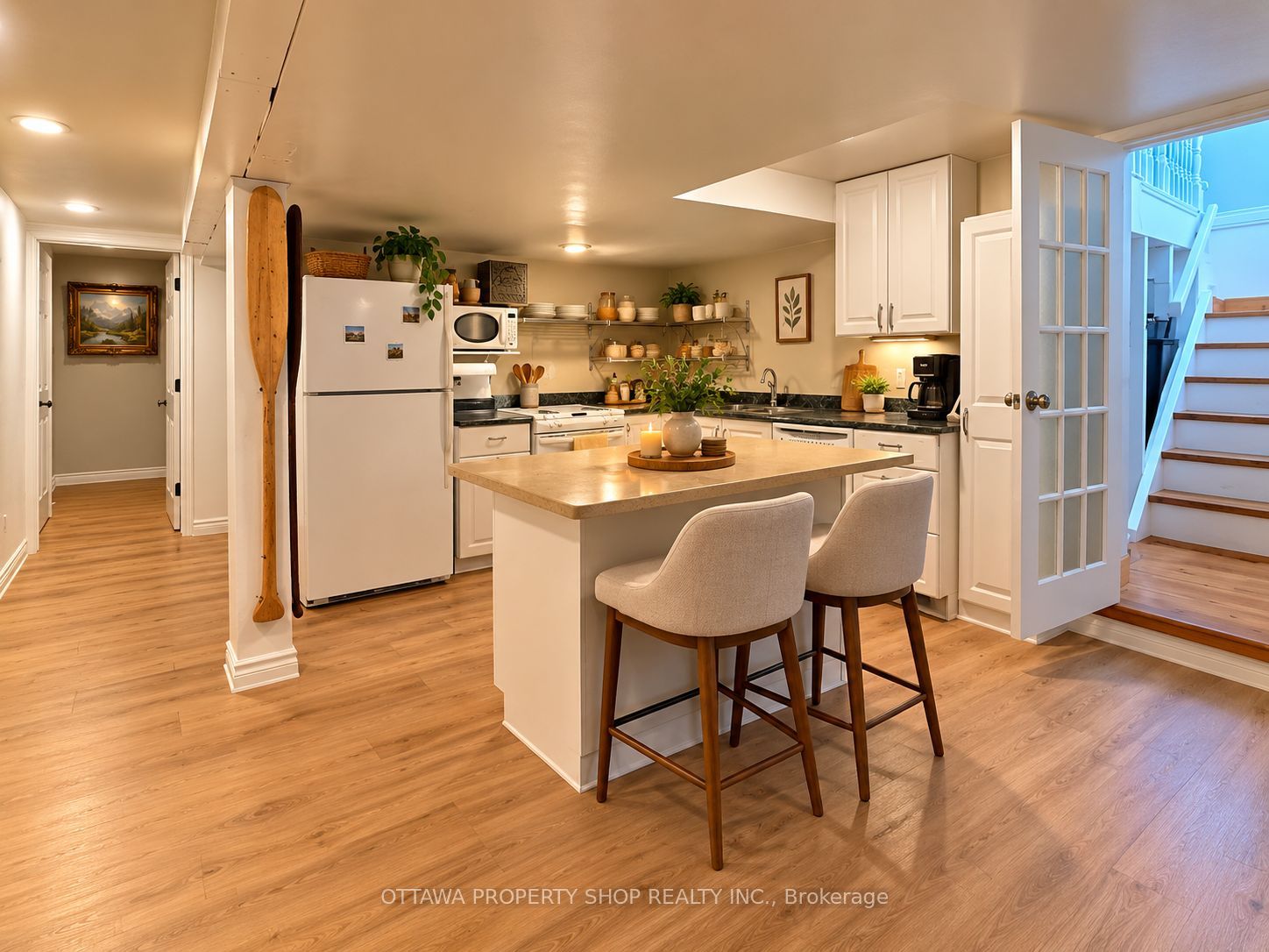 1465 Queensdale Avenue Property Photo 14