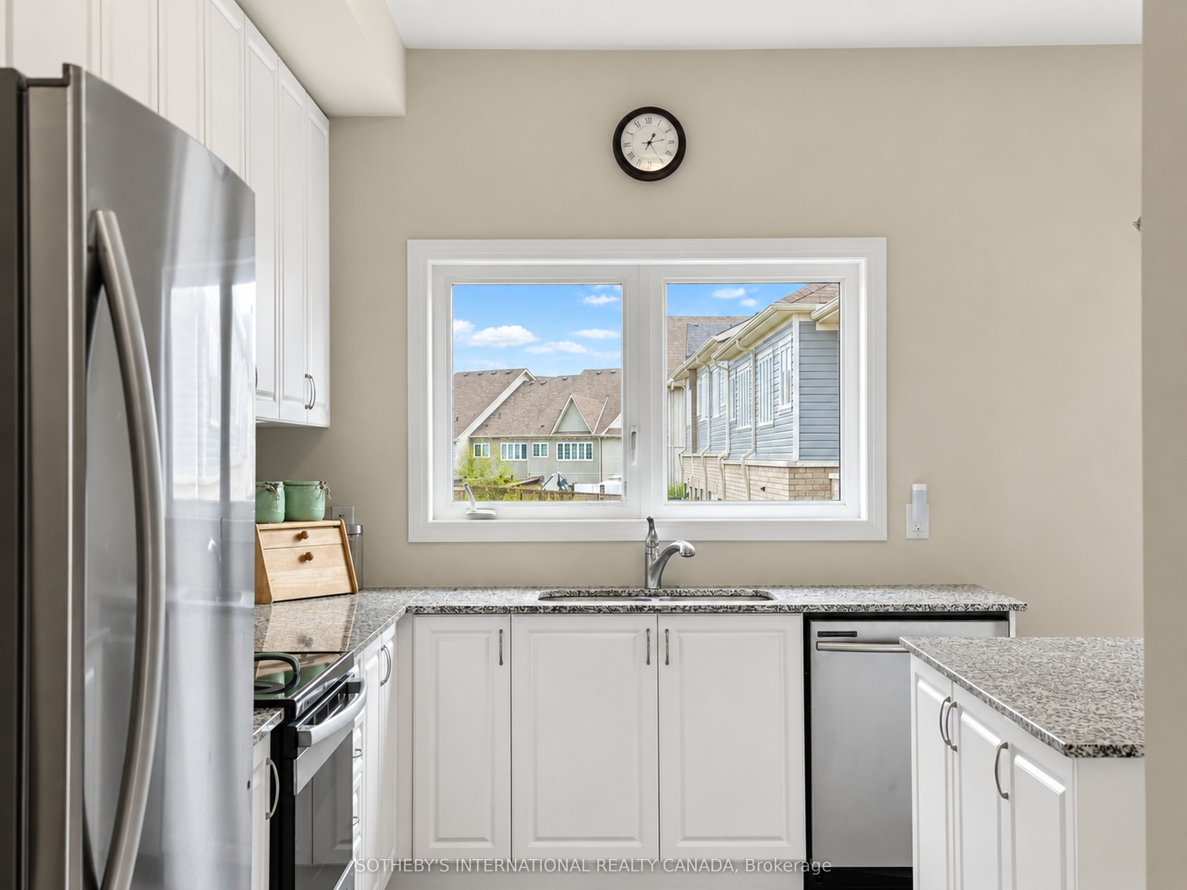 4018 Fracchioni Drive Property Photo 10